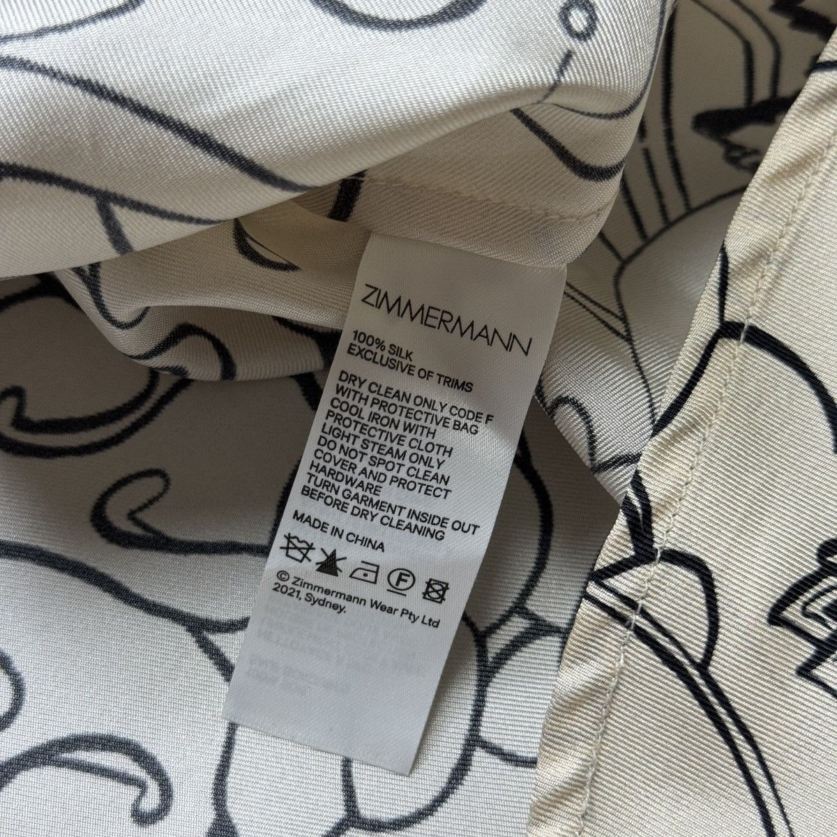 Zimmermann ZIMMERMANN - Concert Soie Imprime Collage Cream Longsleeve Size S / US 4 / IT 40 - 10 Thumbnail