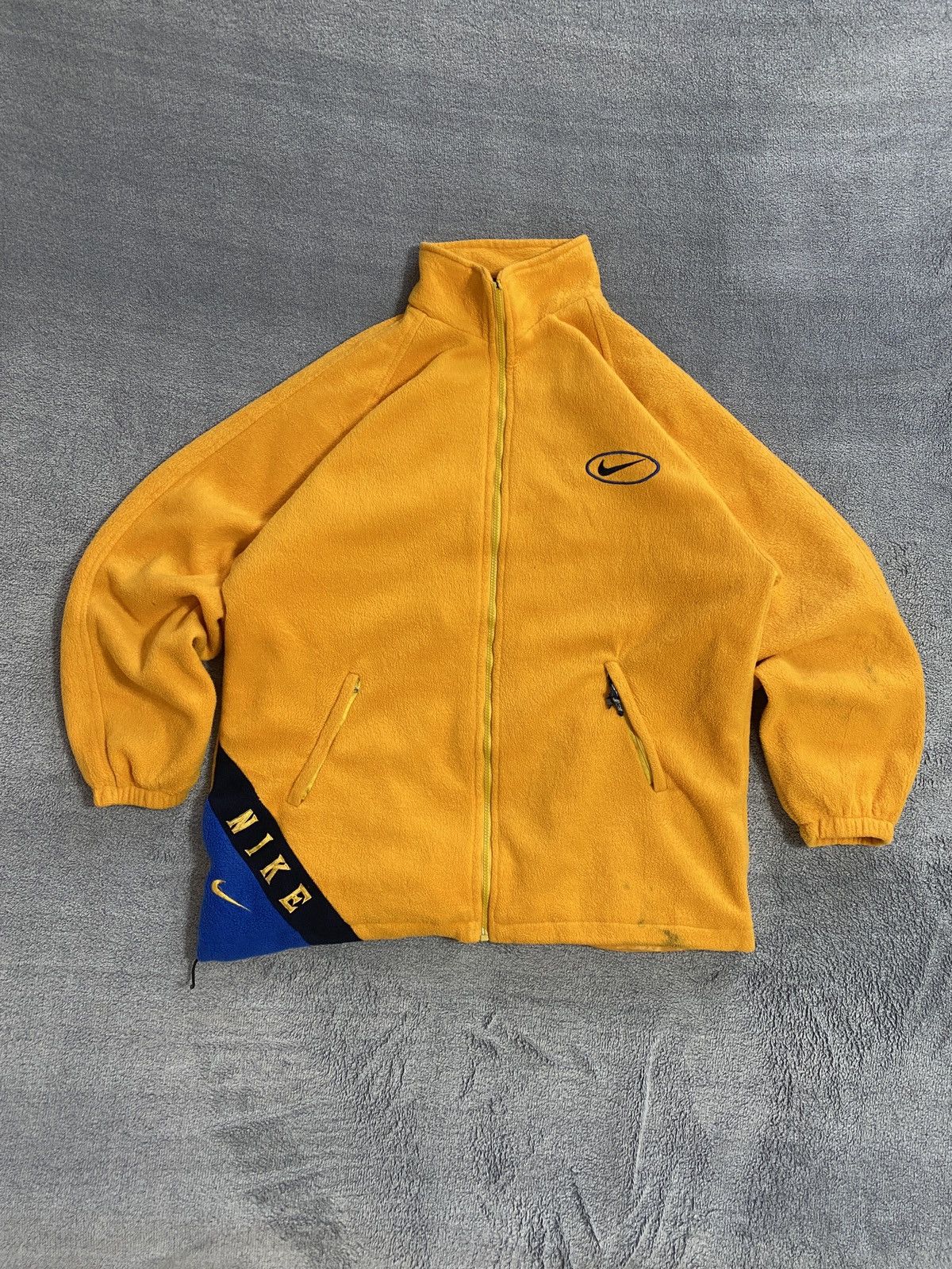Nike Nike distressed vintage fleece big swoosh 90s Y2k Size US XL / EU 56 / 4 - 5 Thumbnail