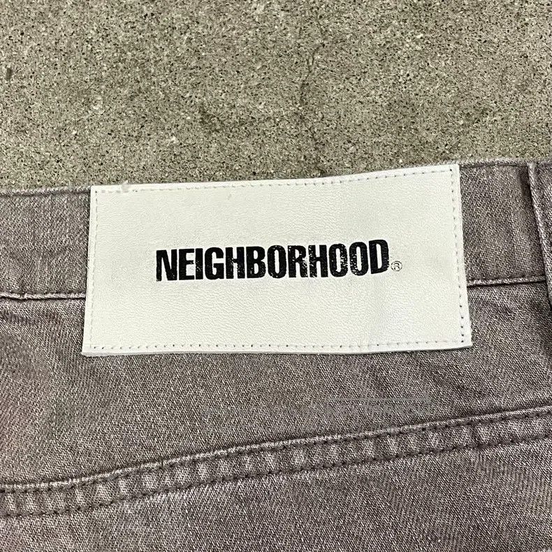 Neighborhood Neighborhood size L Loose Denim Pants Size US 27 - 3 Thumbnail