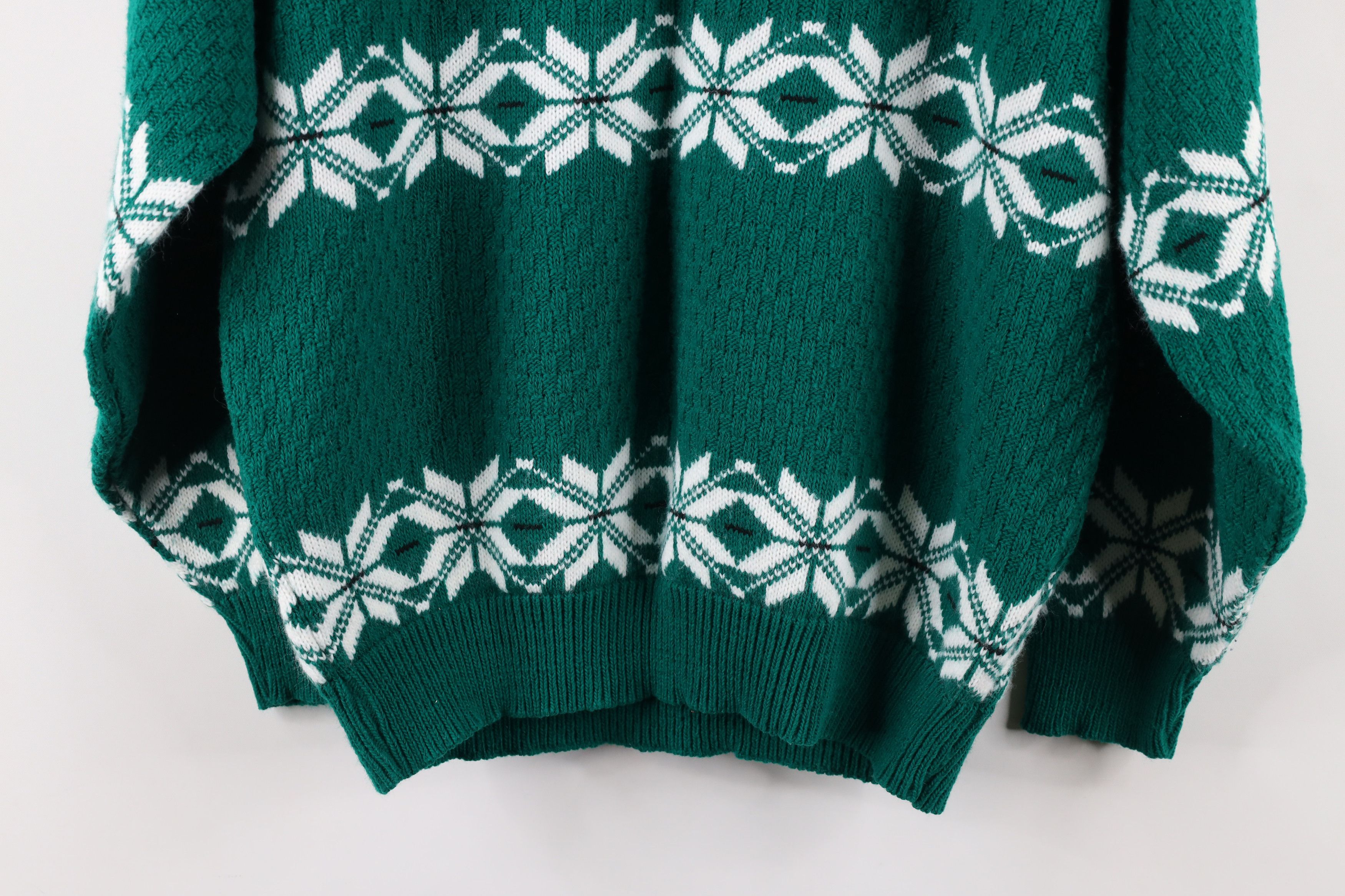 Vintage Vintage 90s Streetwear Christmas Knit Sweater Green USA Size L / US 10 / IT 46 - 9 Thumbnail