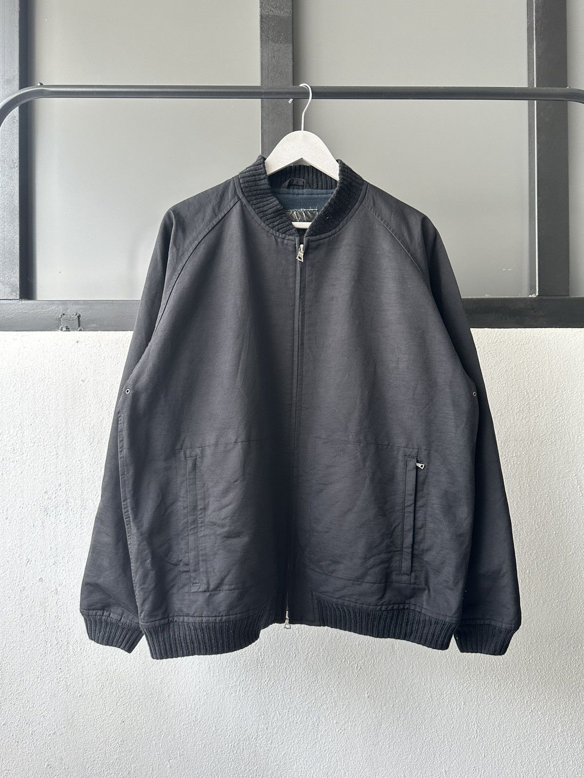 image of 2000S Complete Finesse Bomber Zipper Jacket in Black, Men's (Size Large)