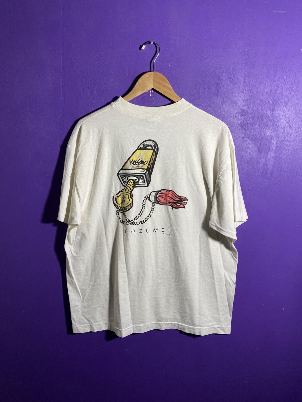 Mossimo × Vintage Vintage 90s Mossimo lock up on luck t-shirt Size US XL / EU 56 / 4 - 2 Thumbnail