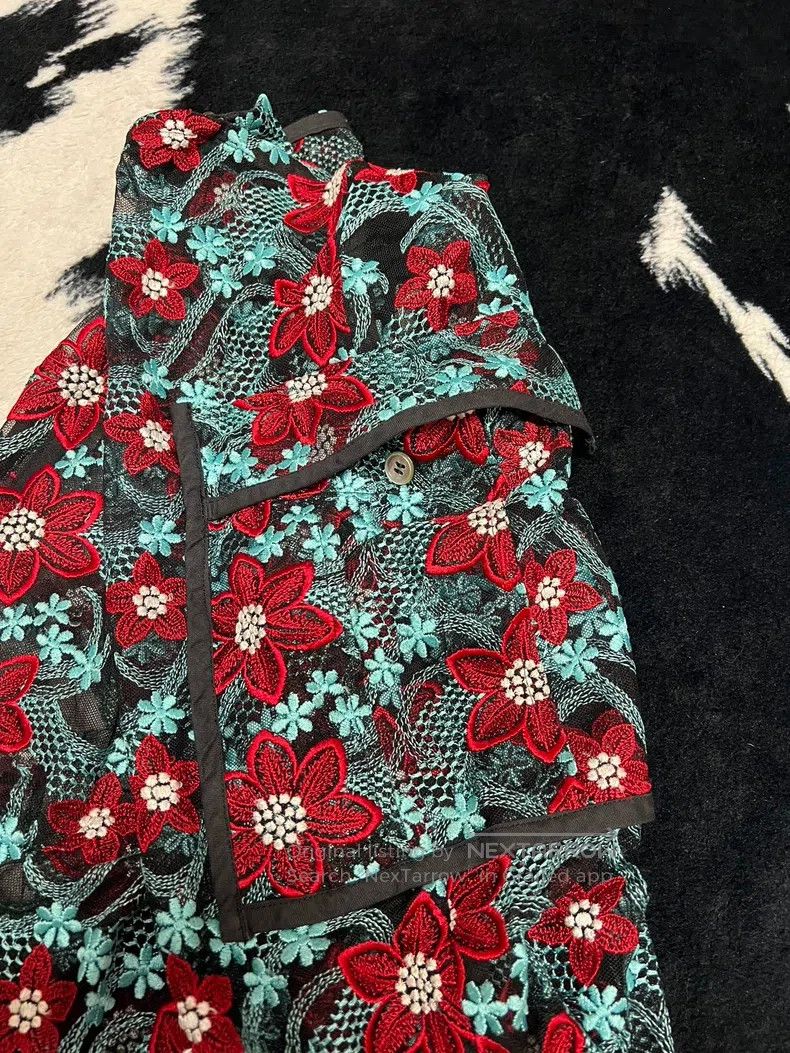 Comme des Garcons Comme Des Garcons size M Luxury Embroidered Flower Skirt Size 22" - 5 Thumbnail