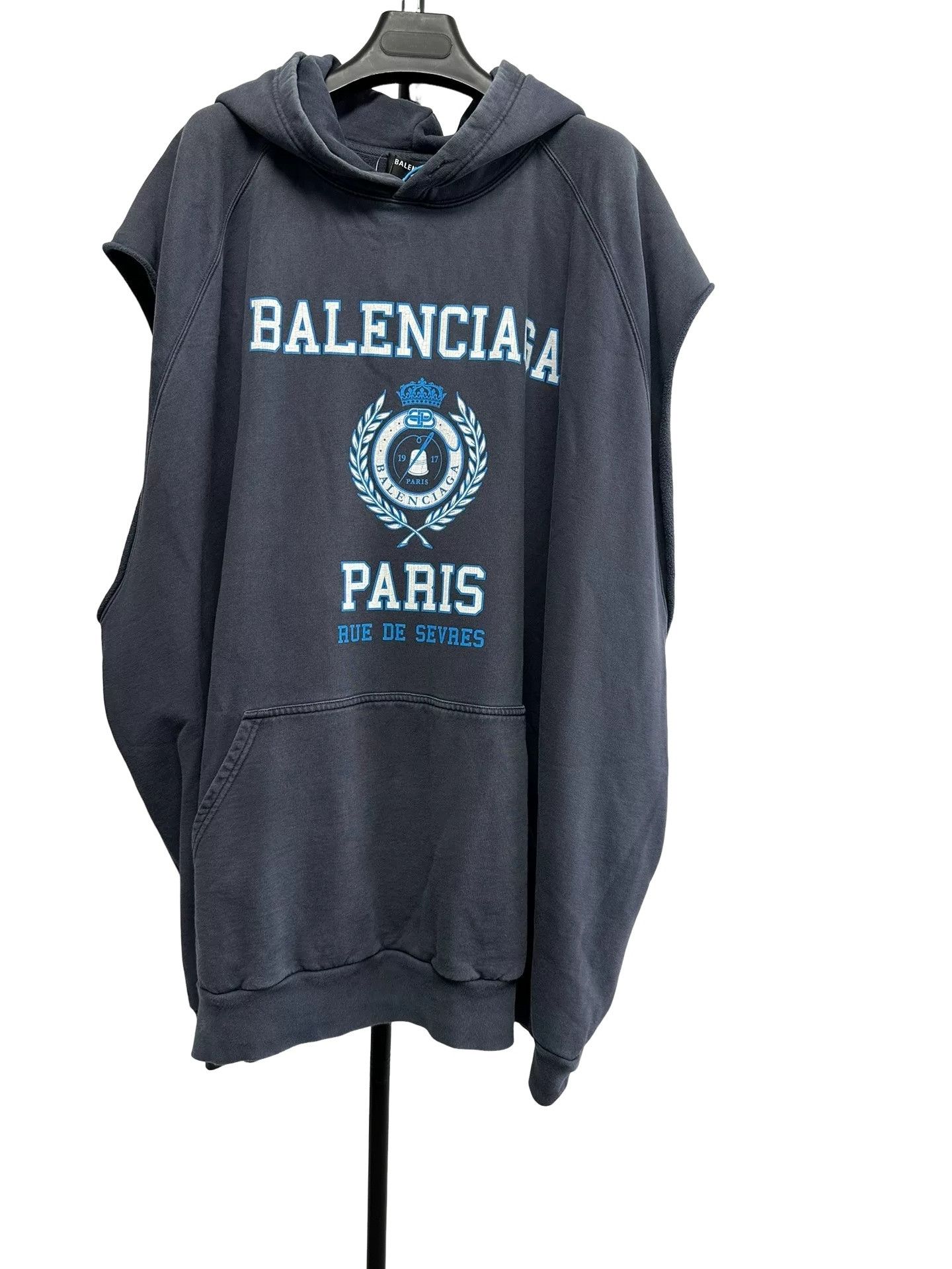 Balenciaga Balenciaga Blue Crest Logo Sleeveless Hoodie Size 1 Size US S / EU 44-46 / 1 - 1 Thumbnail