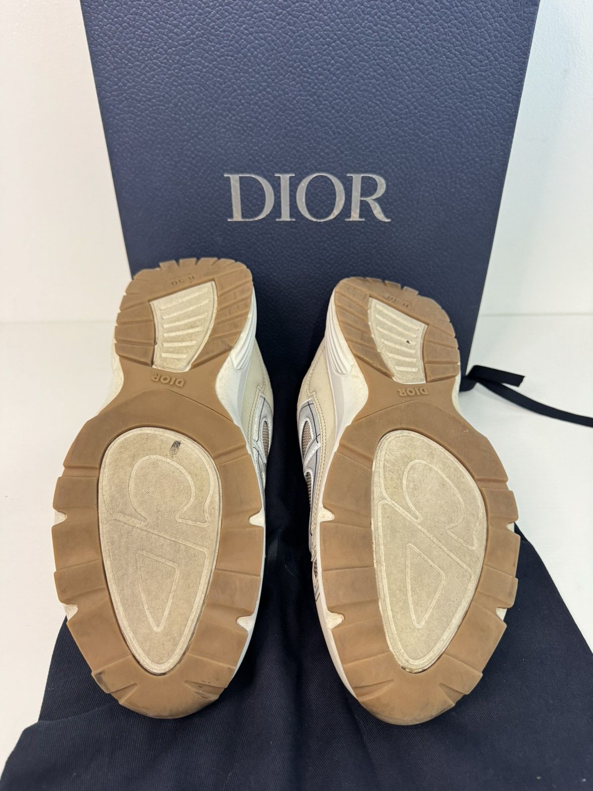 Dior Dior B30 Beige CD Logo Sneakers SZ 11/44 Gently Worn Size US 11 / EU 44 - 7 Thumbnail