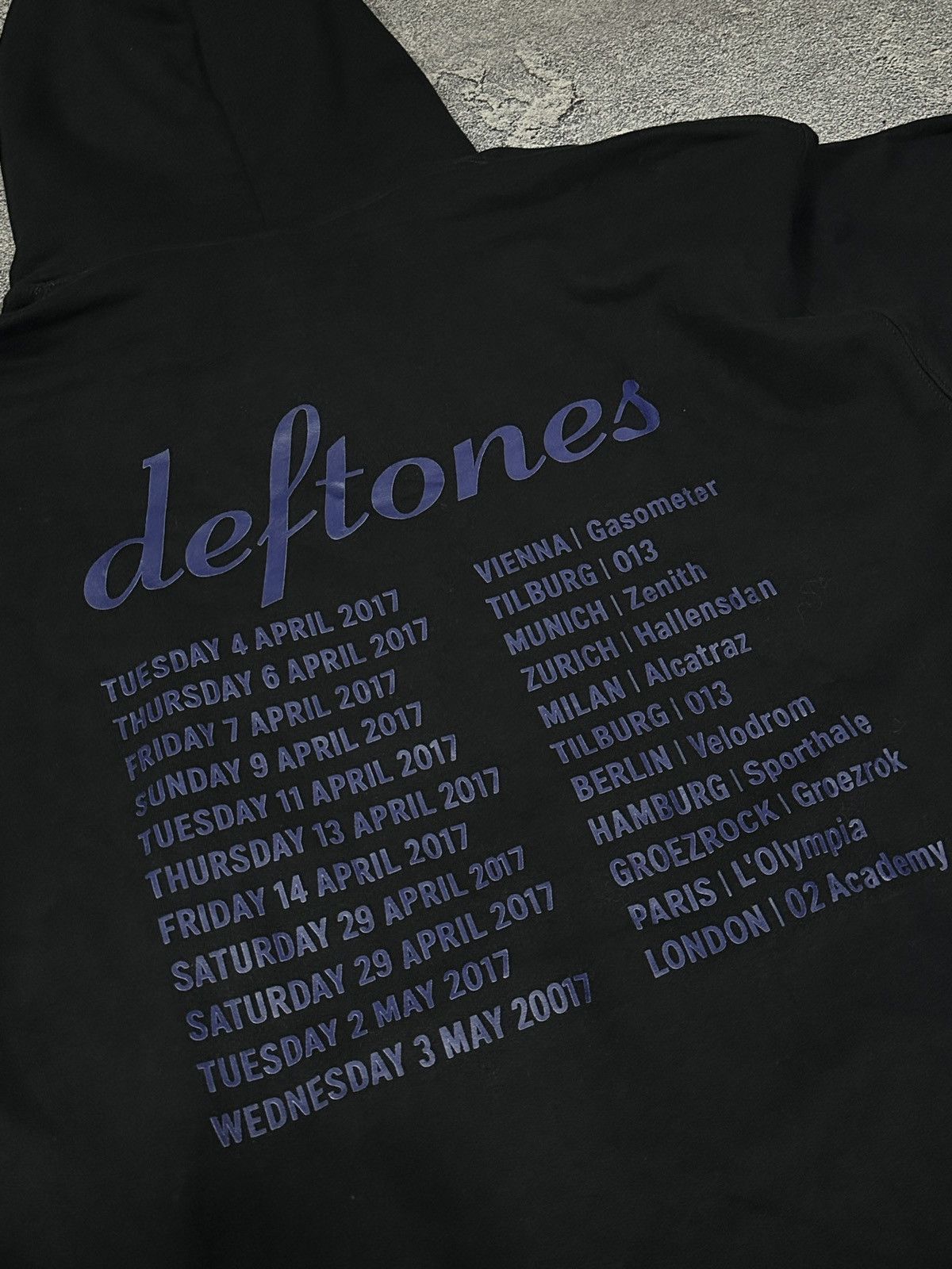 Band Tees Deftones 2017 Around the Fur Cat Unisex Black Hoodie Rock Size US M / EU 48-50 / 2 - 8 Thumbnail