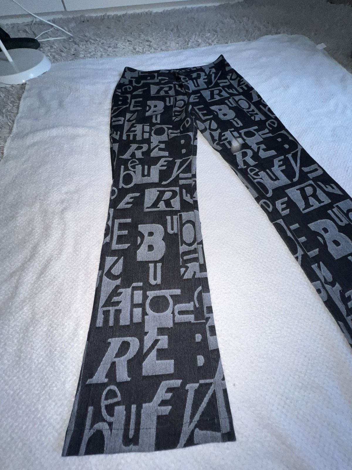 Burberry Archive : vintage BURBERRY monogramed bootcut pants Size 28" / US 6 / IT 42 - 4 Thumbnail
