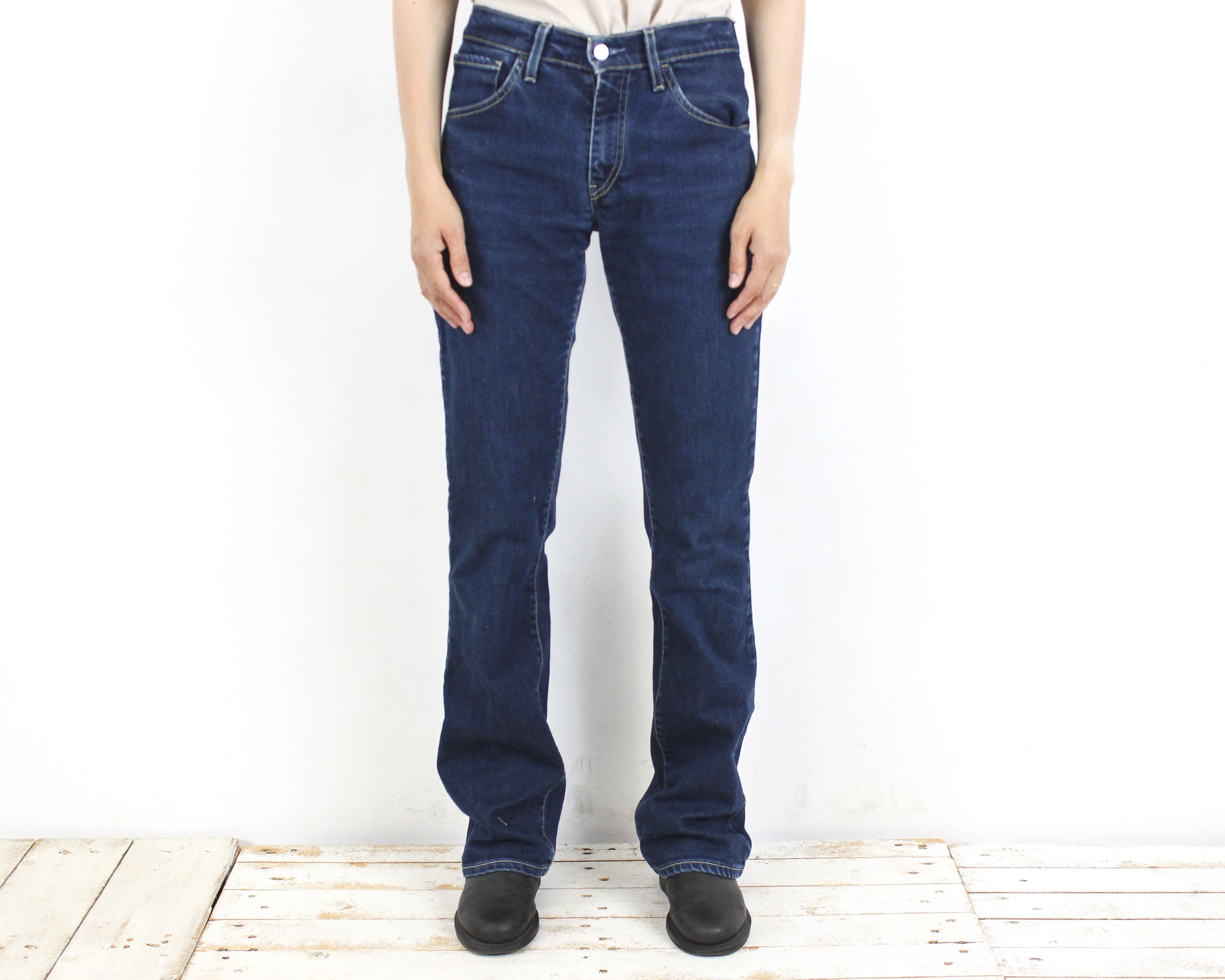Levi's × Levi's Vintage Clothing × Vintage Bootcut Women W28 L34 Denim Jeans Trousers Pants Y2K Flared Size 28" / US 6 / IT 42 - 1 Thumbnail