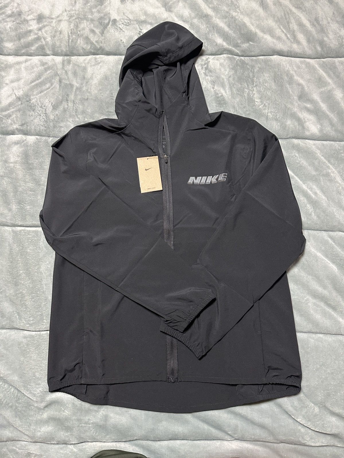 Nike New Nike Size Large Dry Fit Versatile Foam Running Jacket Size US L / EU 52-54 / 3 - 2 Thumbnail