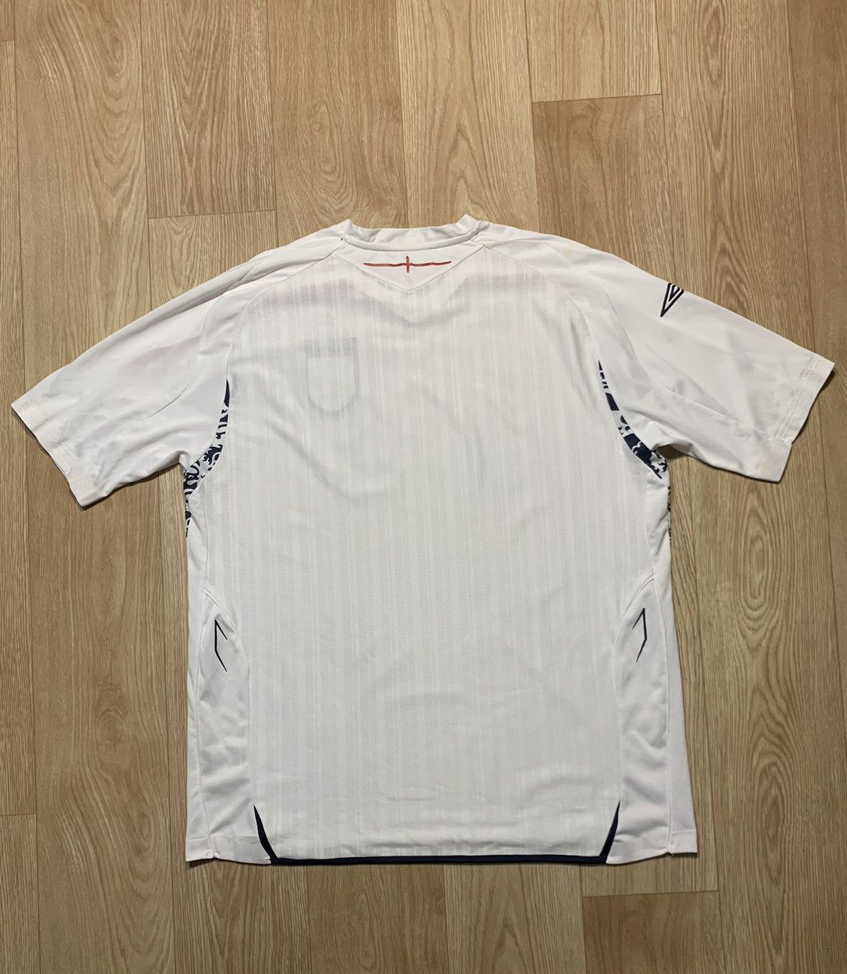 Umbro Vintage 2007-2009 Umbro England Soccer Jersey T-Shirt Size US XXL / EU 58 / 5 - 7 Thumbnail