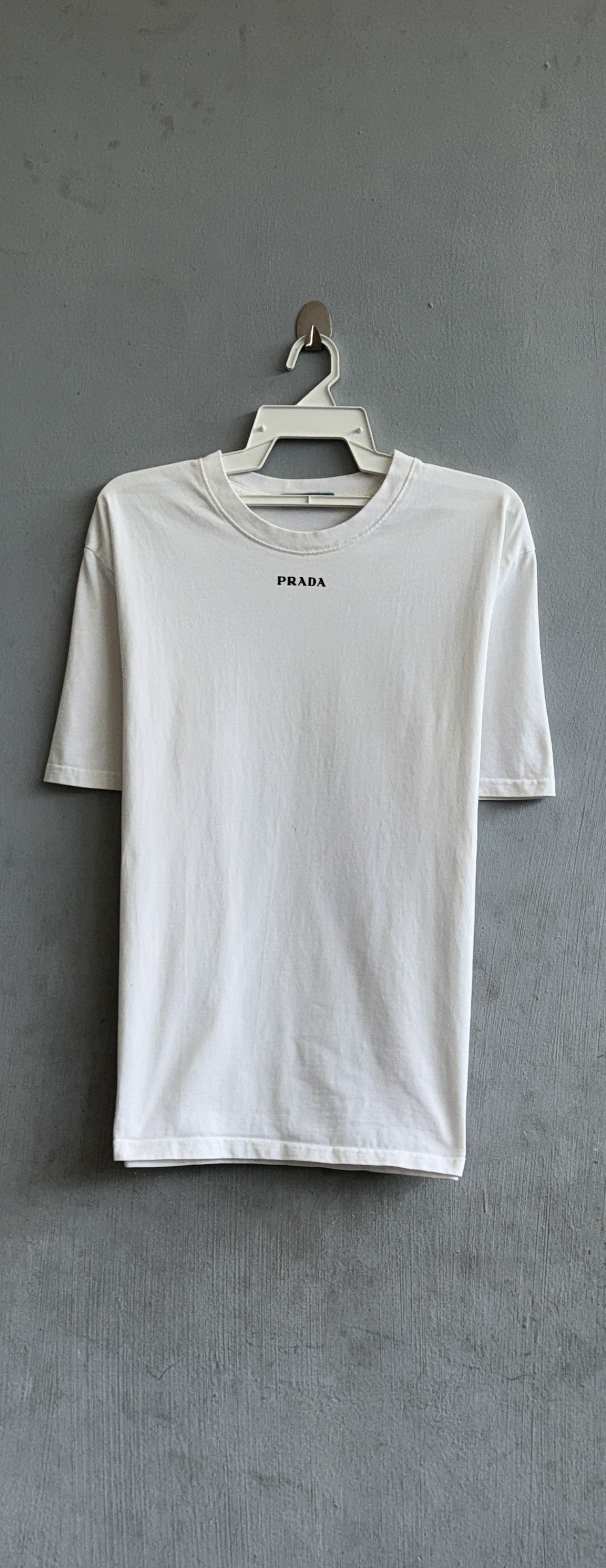 Prada Prada Milano Centre Logo T-Shirt Size US L / EU 52-54 / 3 - 1 Thumbnail
