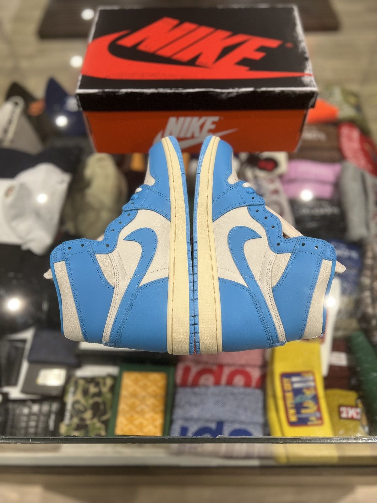 Jordan Brand Jordan 1 High OG UNC Reimagined Size: 9.5 Size US 9.5 / EU 42-43 - 5 Thumbnail