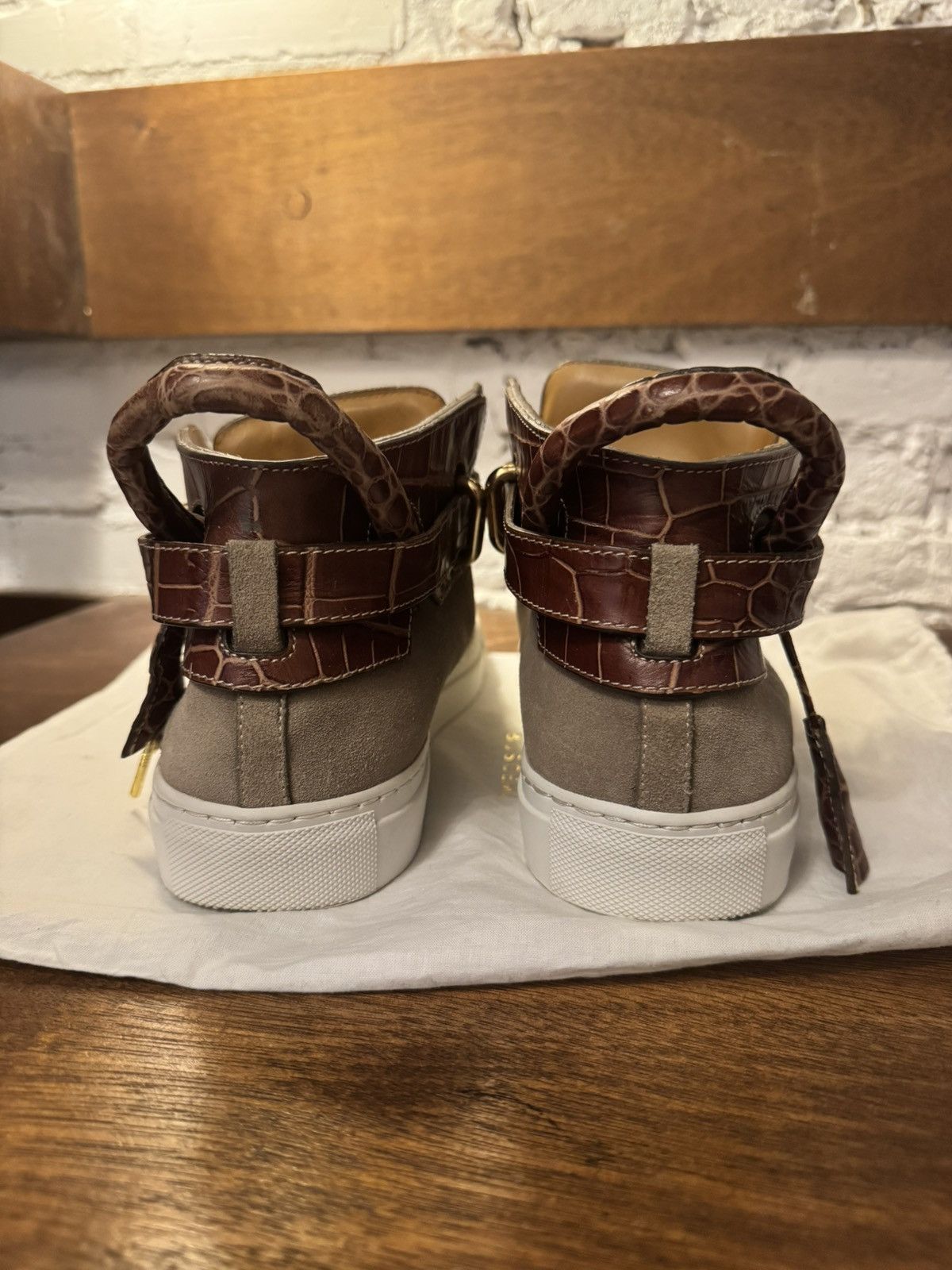 Buscemi Buscemi Gold Locker Suede Hight Tops Size US 9.5 / EU 42-43 - 4 Thumbnail