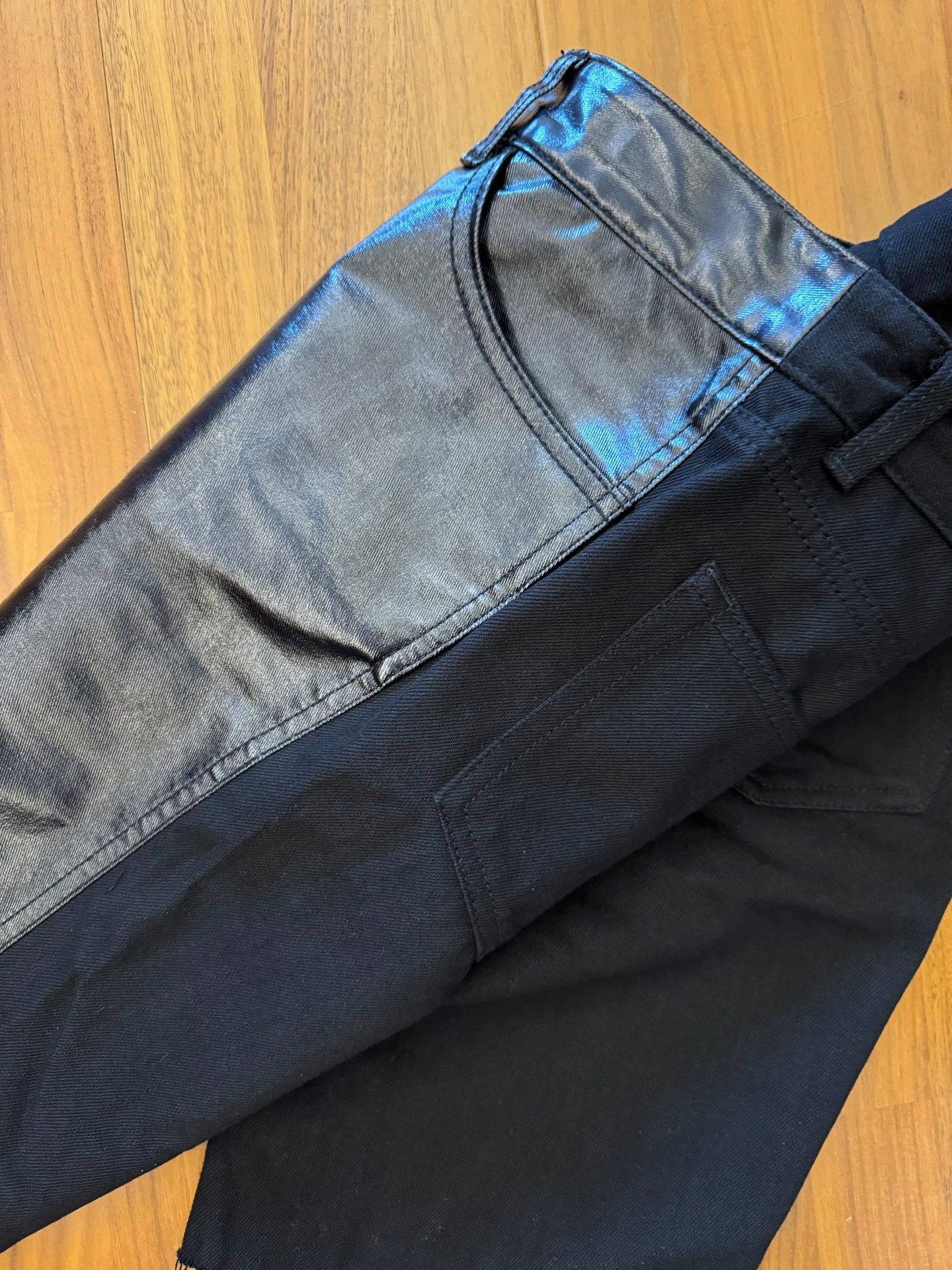 WE11DONE we11done short front gloss black back black denim cut 3-4cm Size US 32 / EU 48 - 5 Thumbnail