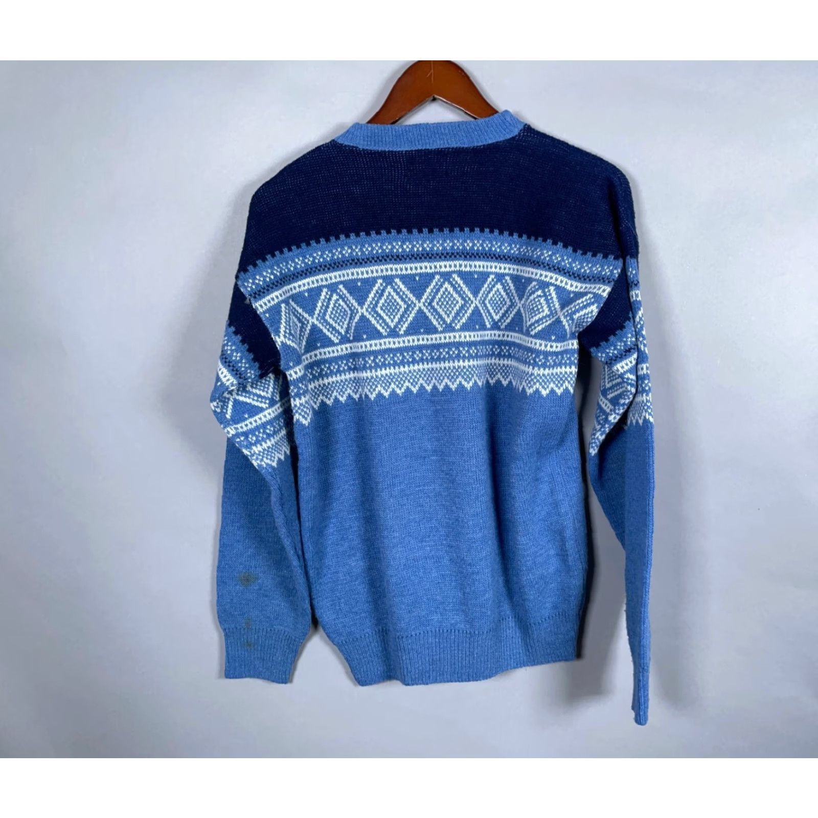 Vintage VINTAGE Alps Sweater Adult Medium Blue Fair Isle Knit Crewneck 90s Ski Lodge Mens Size US M / EU 48-50 / 2 - 2 Thumbnail