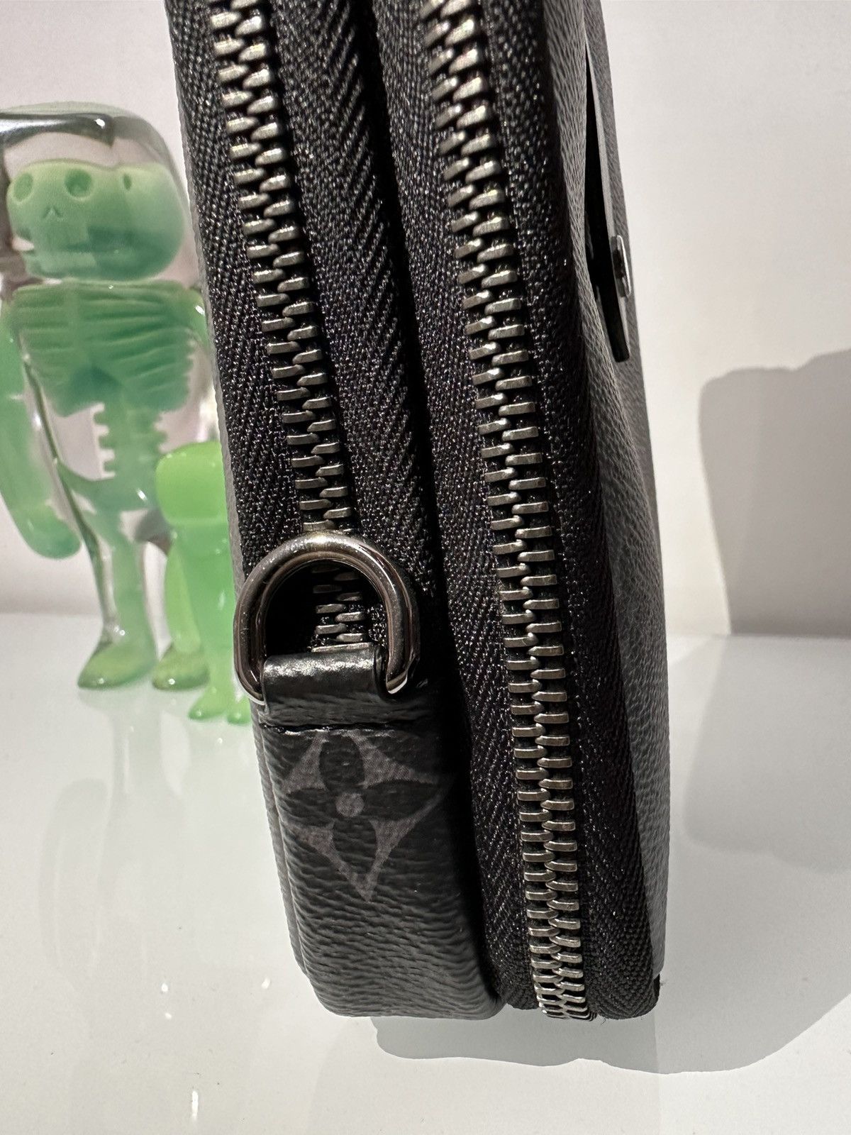 Louis Vuitton Double Phone Pouch Crossbody Size ONE SIZE - 9 Thumbnail