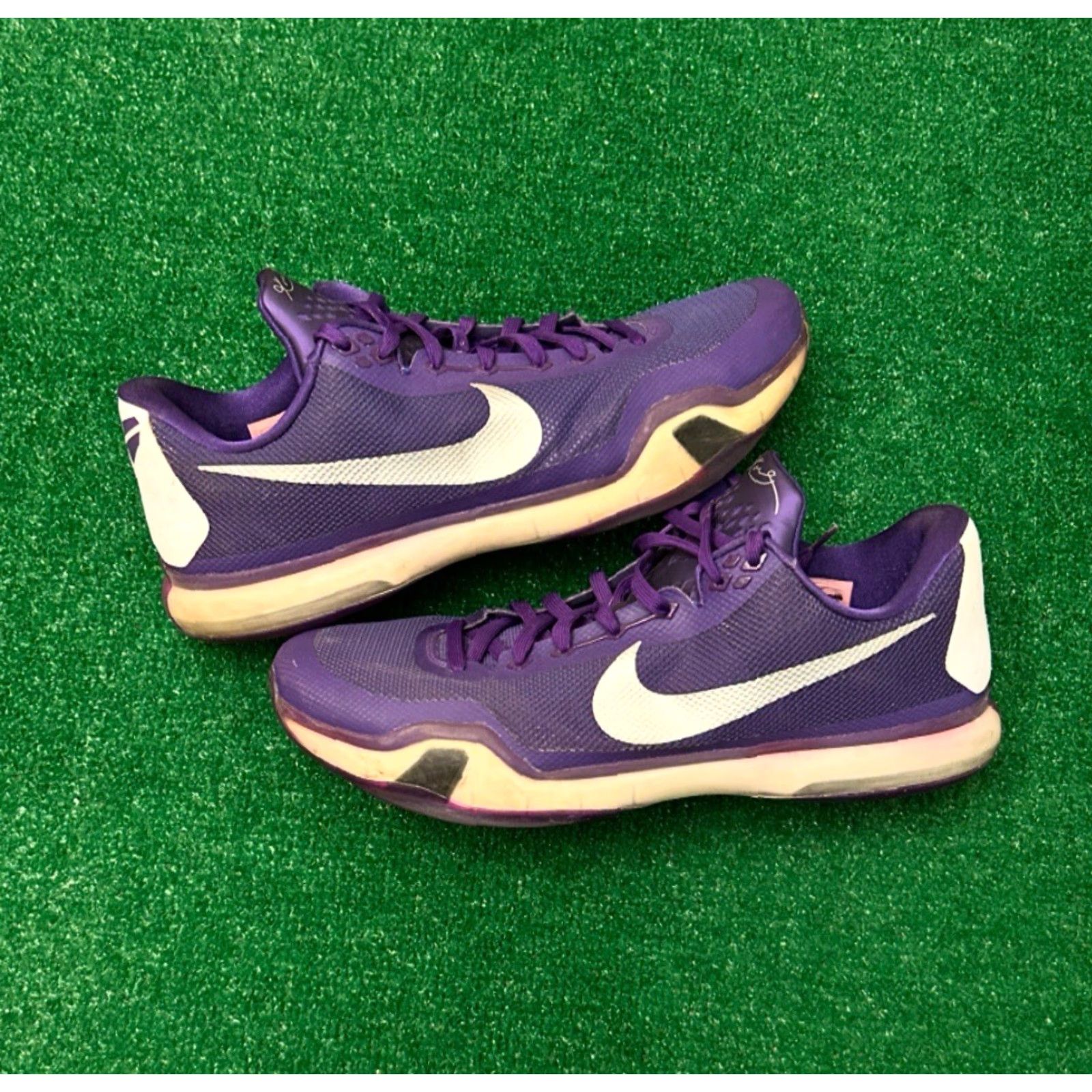 Nike VINTAGE Nike Kobe 10 TB Court Purple Moonwalker Mens Size 16 Purple 813030-501 Size US 15 / EU 48 - 7 Thumbnail