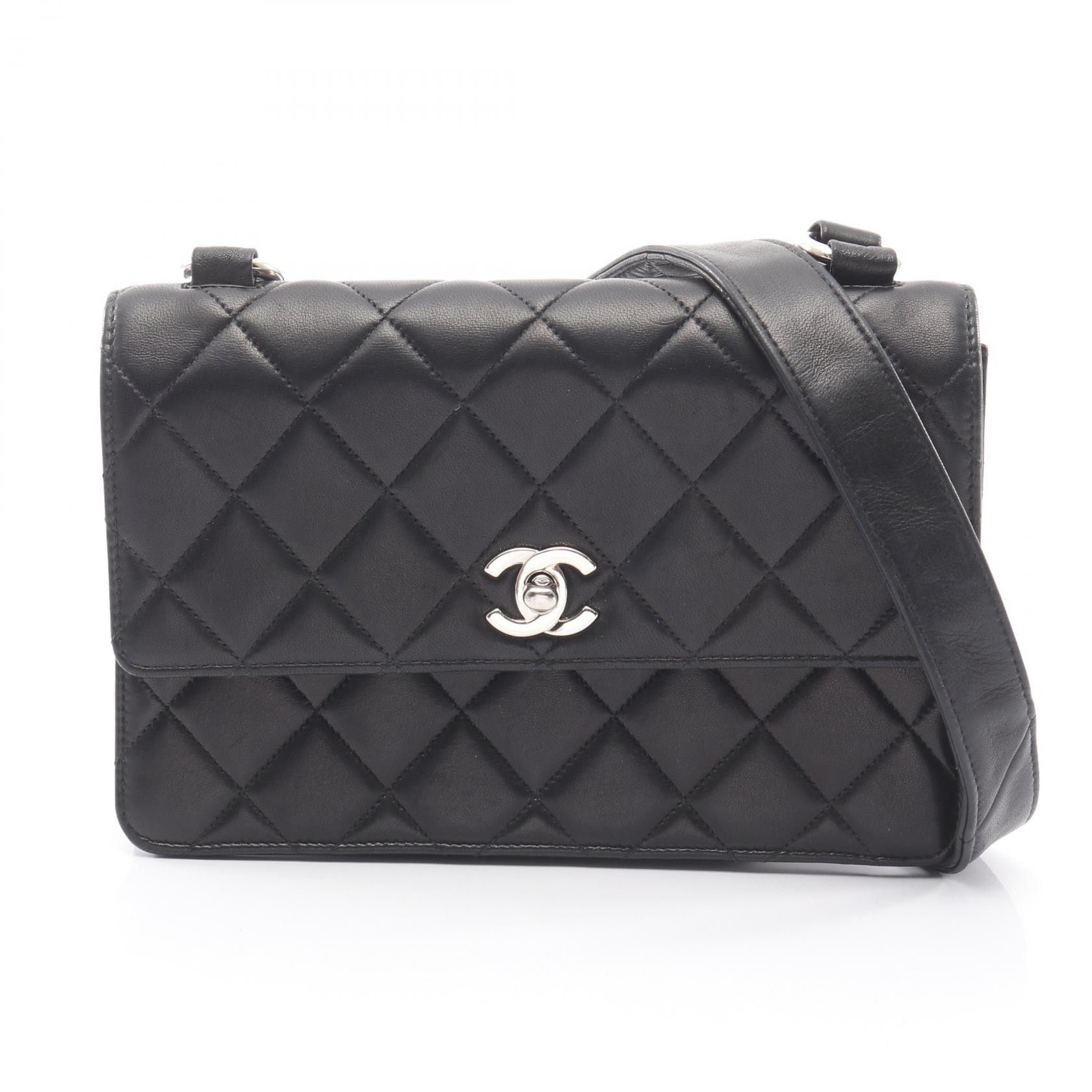 Chanel Chanel Chanel Matelasse Lambskin Shoulder Bag Leather Shoulder Bag DUTY FREE for USA Size ONE SIZE - 1 Thumbnail