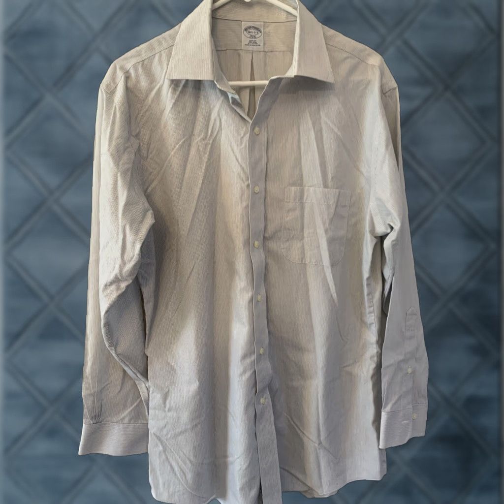 Brooks Brothers Brooks Brothers 346 Mens Dress Shirt XLarge 16.5 2/3 Non Iron White Blue Striped Size 46R - 1 Thumbnail