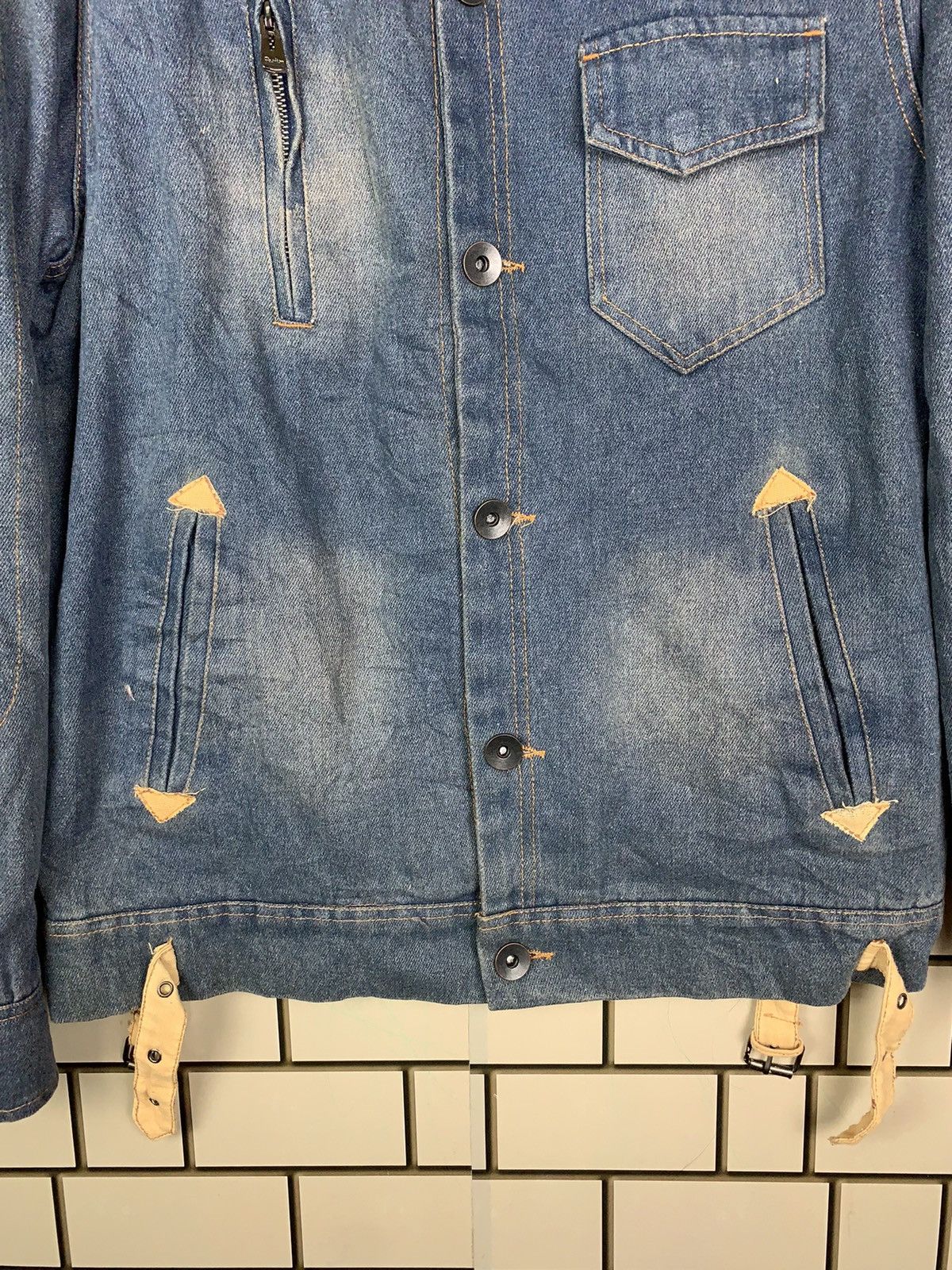 Japanese Brand × Vintage Vintage Japanese Brand Fashion Distressed Denim Jacket Size US L / EU 52-54 / 3 - 3 Thumbnail