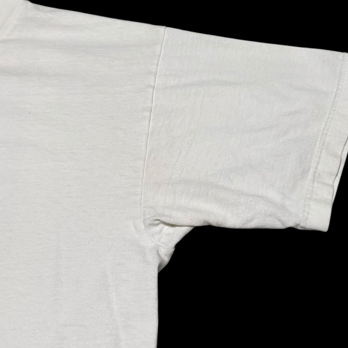 Vintage Vintage 90s Murina Beach Bums Dogs Faded Shirt Men's L Size US L / EU 52-54 / 3 - 3 Thumbnail