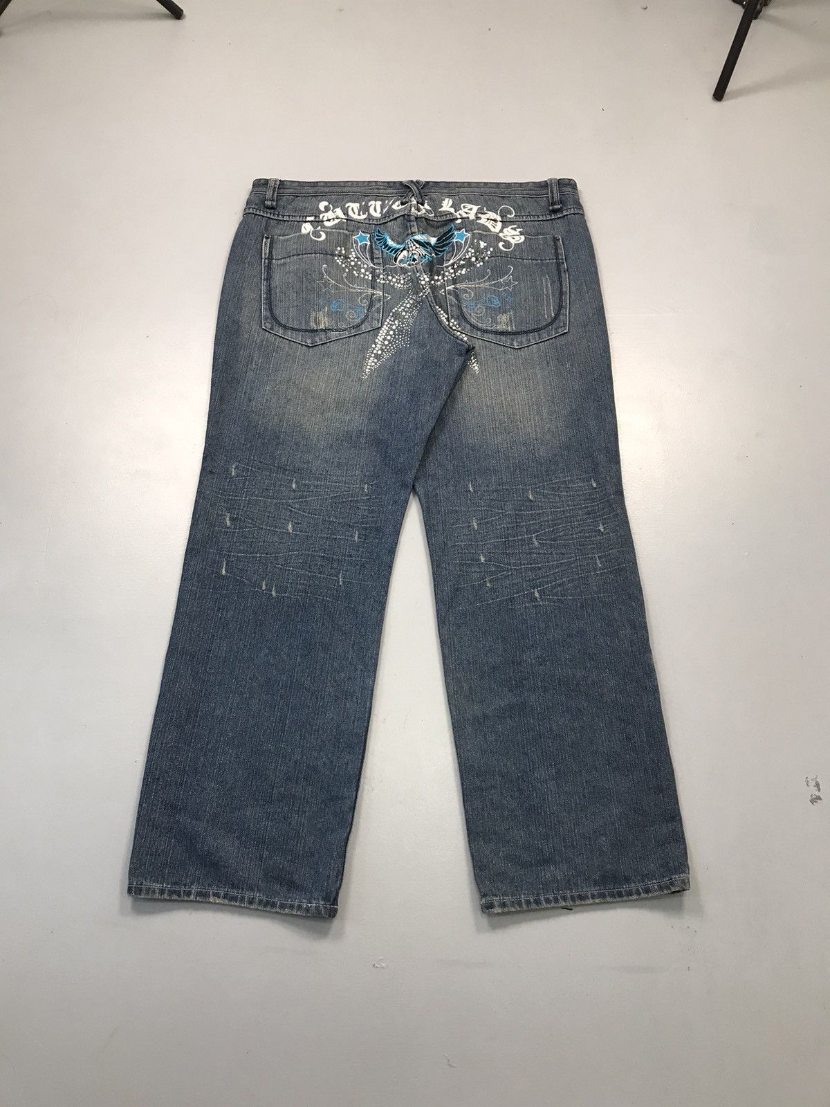 Southpole Vintage Artful dodger embroidered denim Size US 44 / EU 60 - 1 Thumbnail