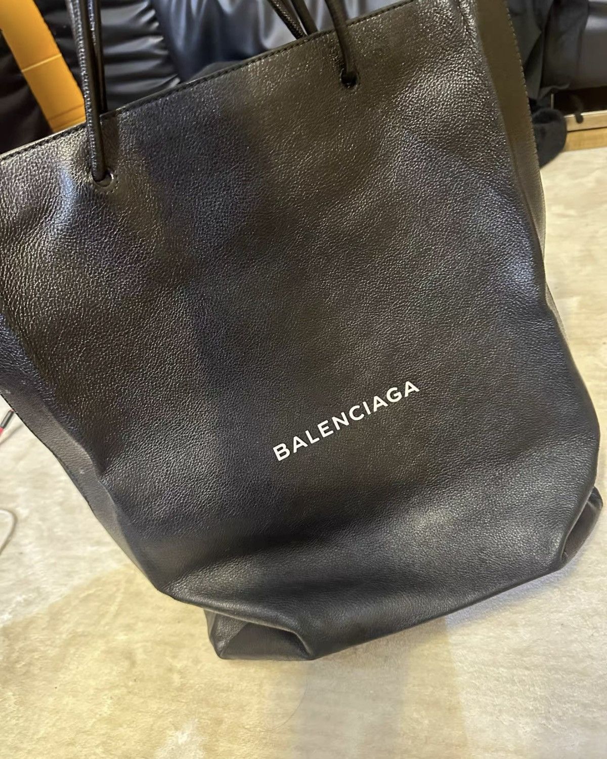 Balenciaga Logo Medium North/South Shopping Tote Size ONE SIZE - 4 Thumbnail