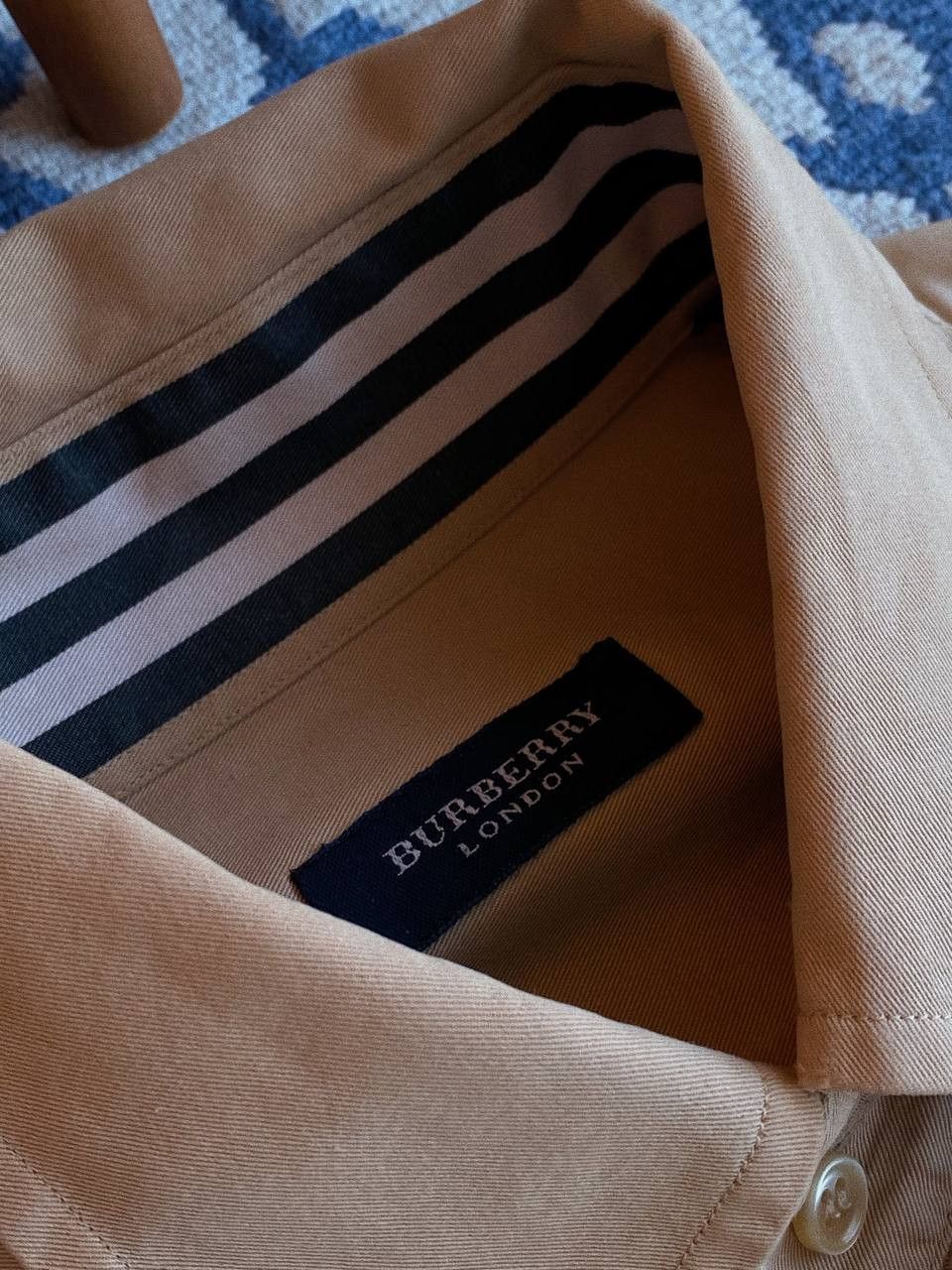Burberry Burberry Check Shirt Beige Size US M / EU 48-50 / 2 - 9 Thumbnail