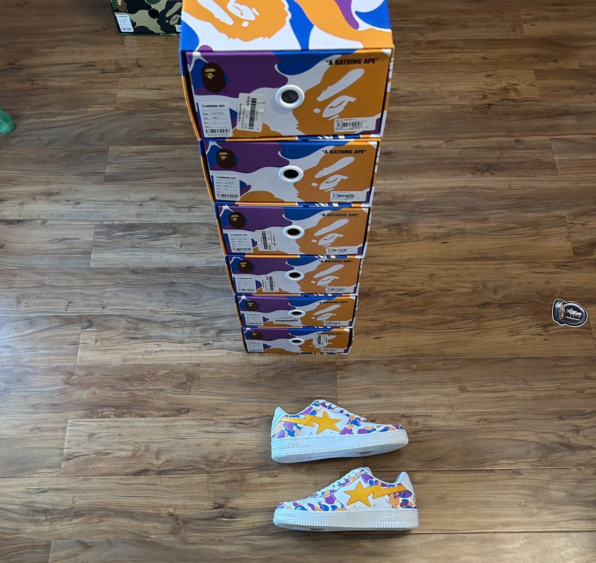 Bape NEW Bape Los Angeles Camo Bapestas Size US 8 / EU 41 - 12 Thumbnail
