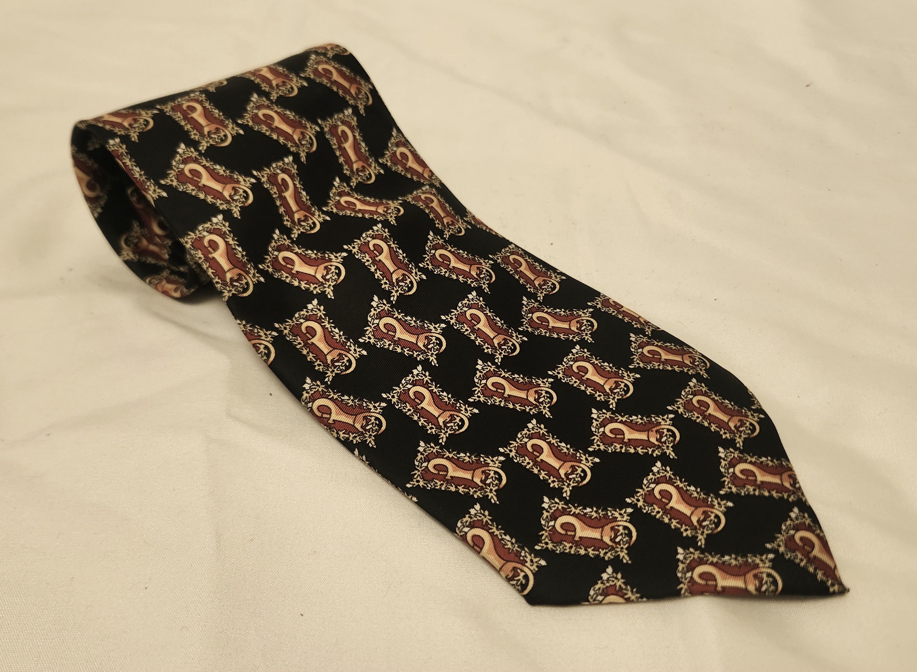 Fendi Fendi neck tie black gold red silk Italy Size ONE SIZE - 1 Thumbnail