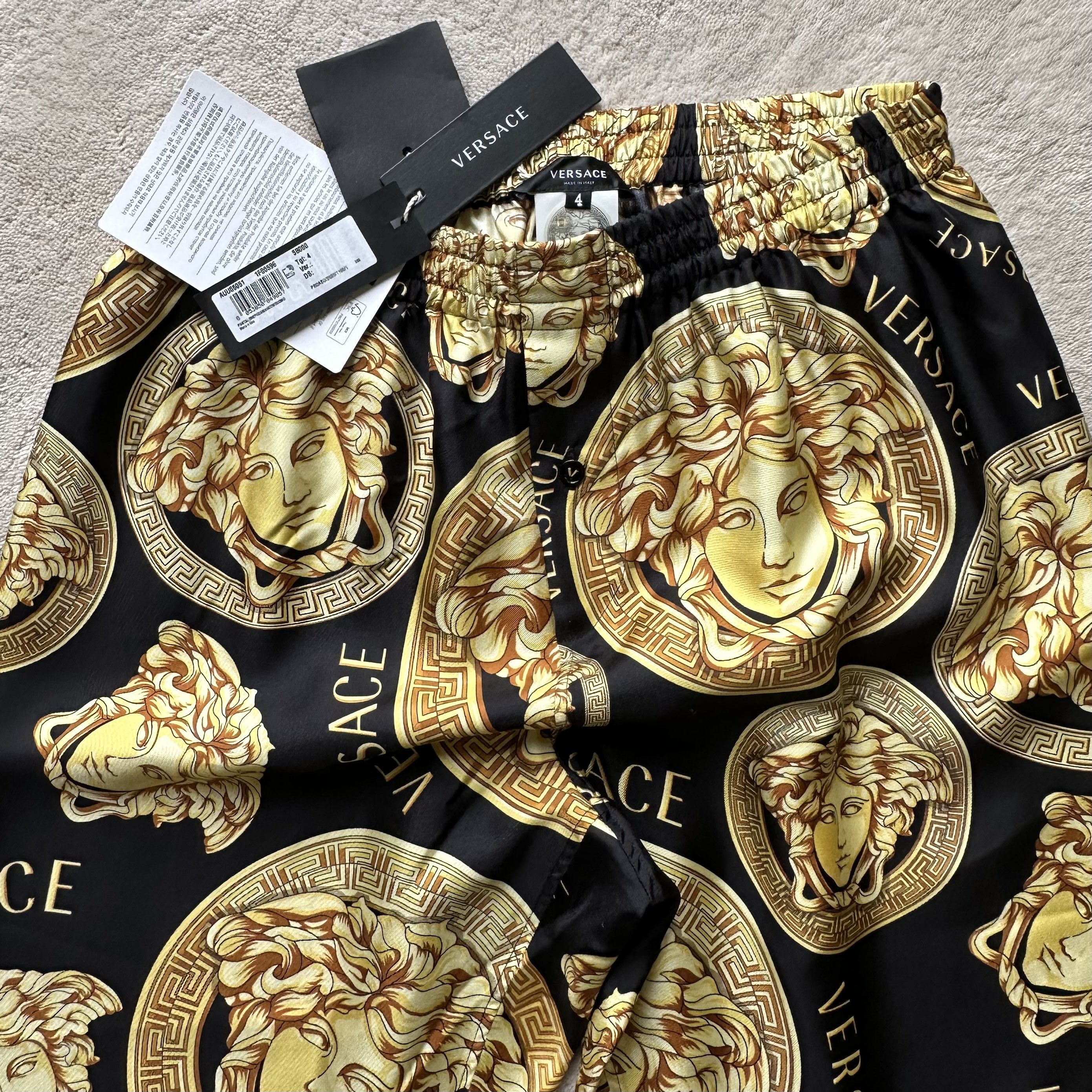 Versace VERSACE Amplified MEDUSA Print SILK PAJAMA PANTS sz 4 IT I M Size US 32 / EU 48 - 5 Thumbnail