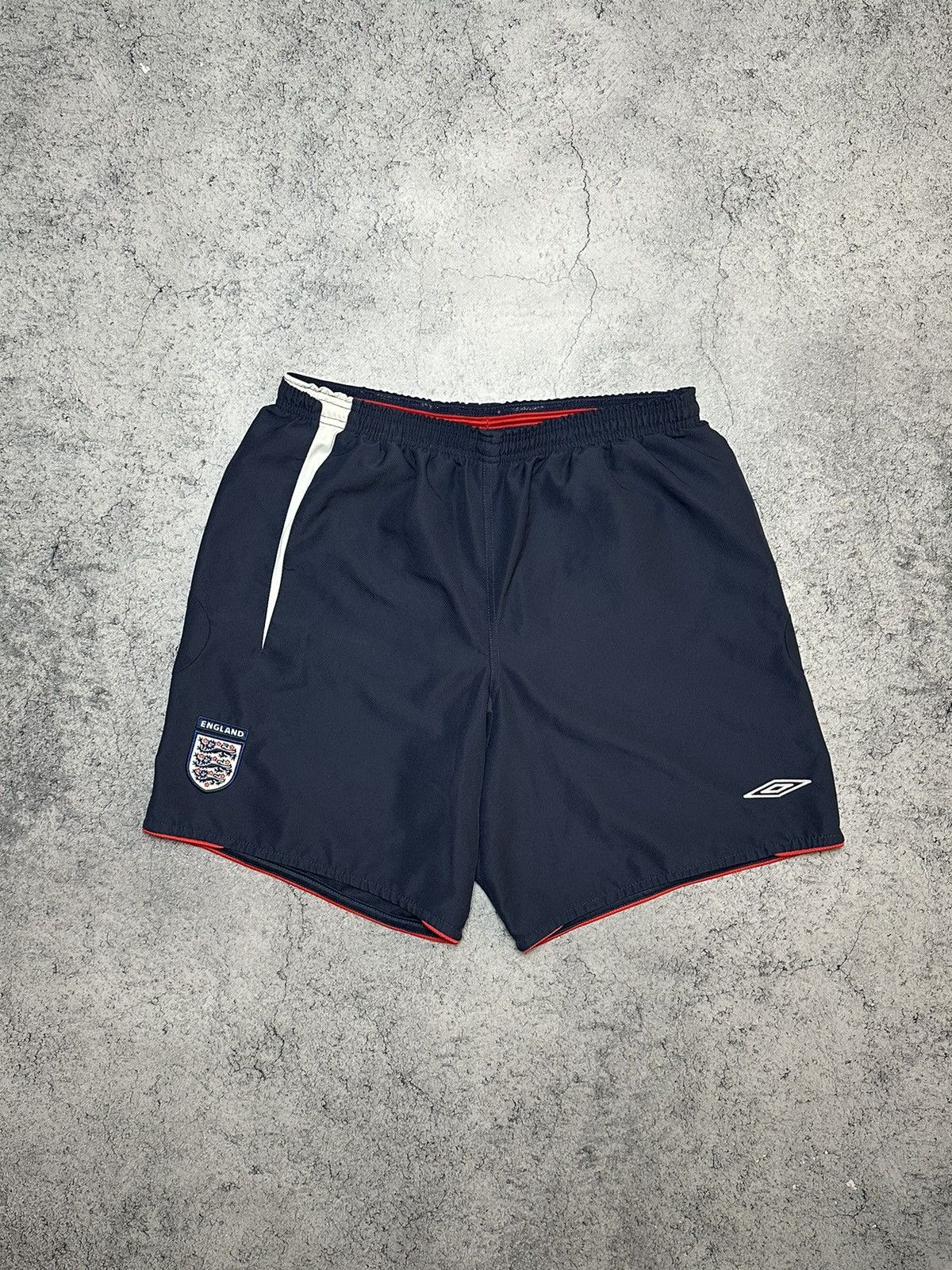 Umbro Vintage Umbro England National Team Football Shorts Size US 34 / EU 50 - 1 Thumbnail
