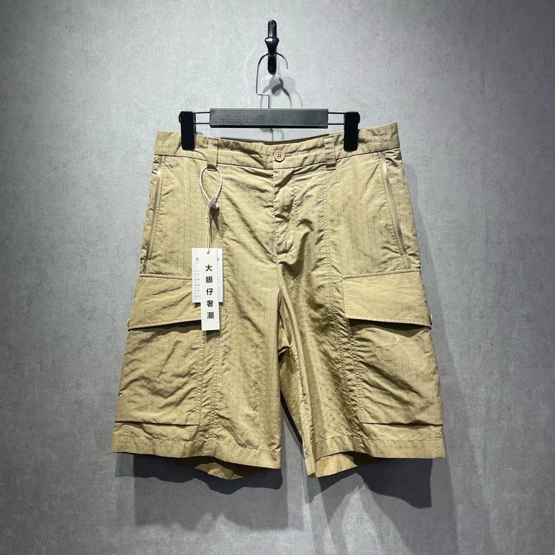 Louis Vuitton Louis Vuitton size US 46 Cargo shorts with full logo shorts Size US 30 / EU 46 - 1 Thumbnail