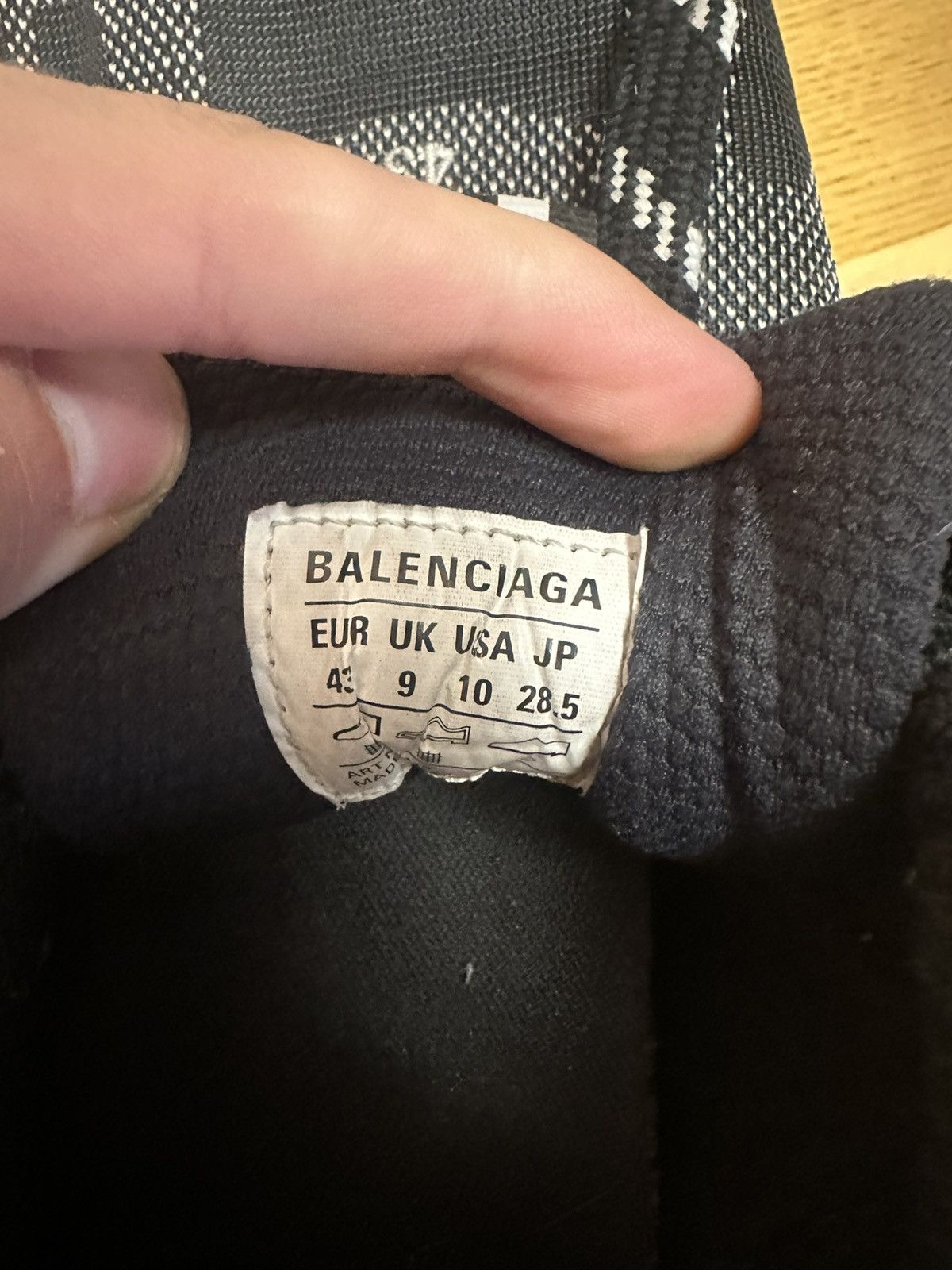 Balenciaga × Under Armour Balenciaga x Under Armor 3xl black Size US 10 / EU 43 - 10 Thumbnail