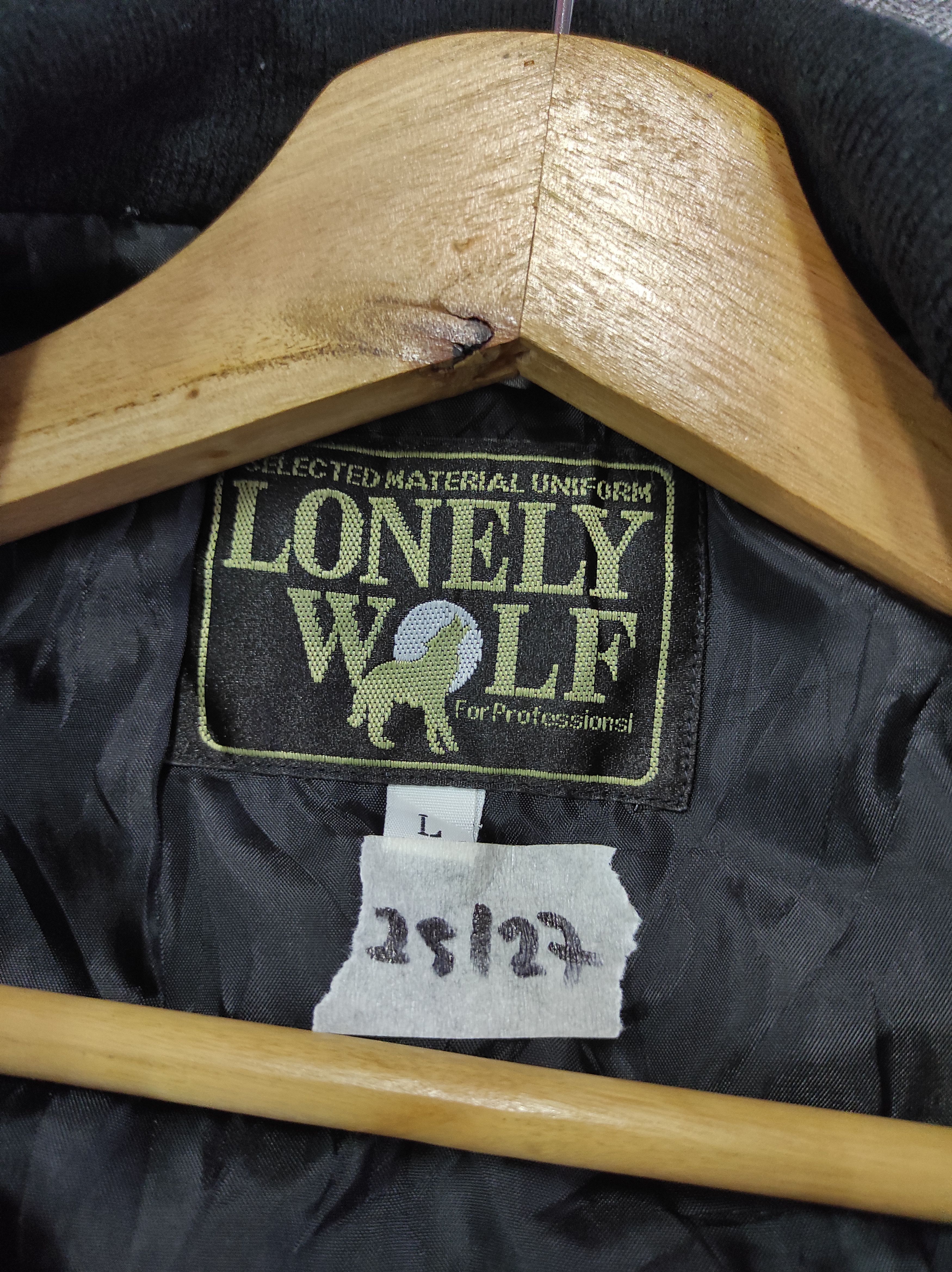 Hunter × Japanese Brand LONELY WOLF KMEW BOMBER JACKET FADED Size US L / EU 52-54 / 3 - 9 Thumbnail