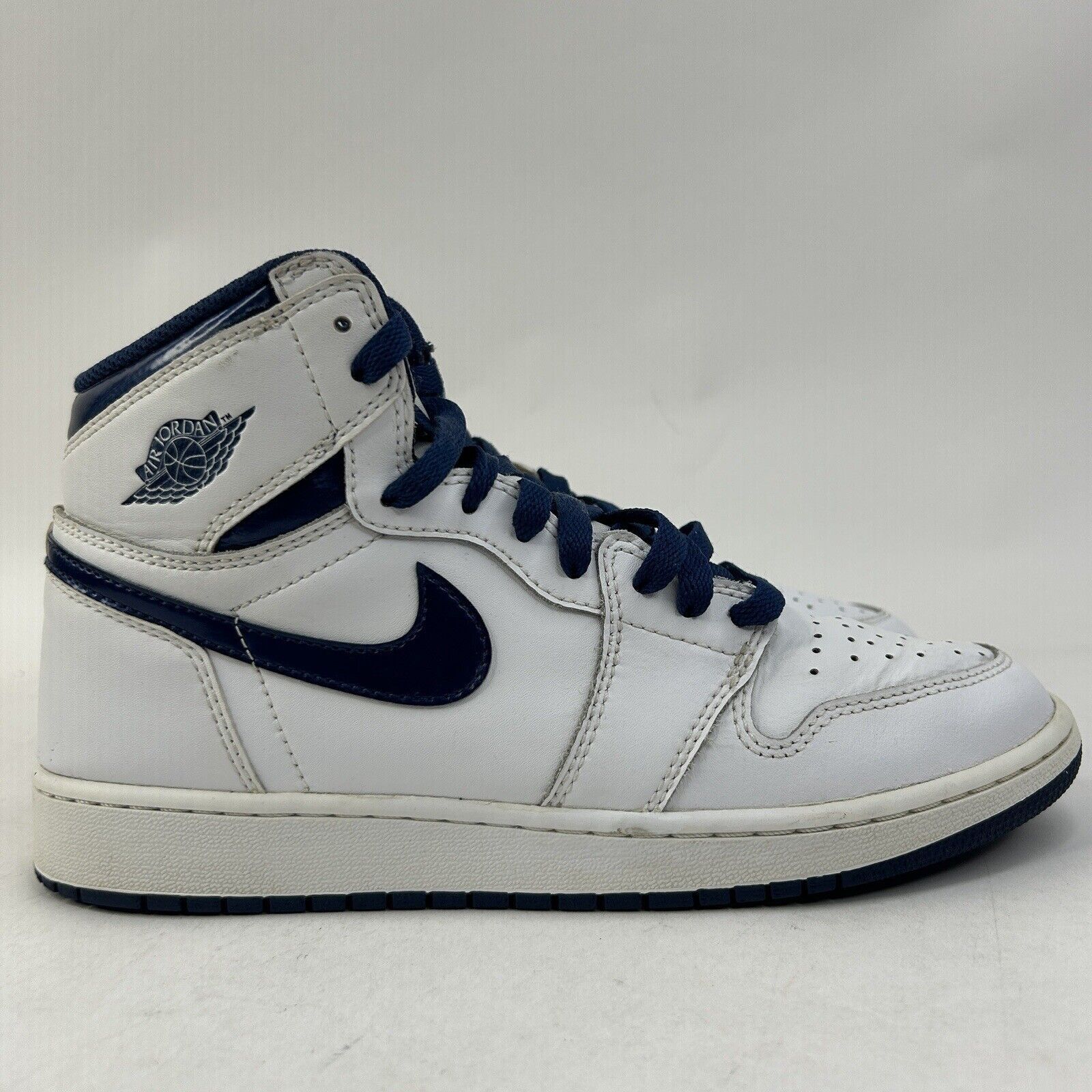 Nike Nike Air Jordan 1 High OG GS “Navy Metallic” 2024 Size US 8.5 / IT 38.5 - 5 Thumbnail