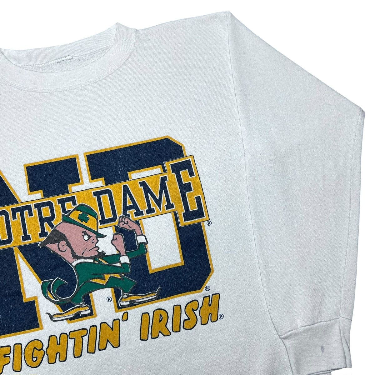 NCAA Vintage 90s NCAA Notre Dame Fightin Irish Mascot Sweatshirt Size US L / EU 52-54 / 3 - 18 Thumbnail