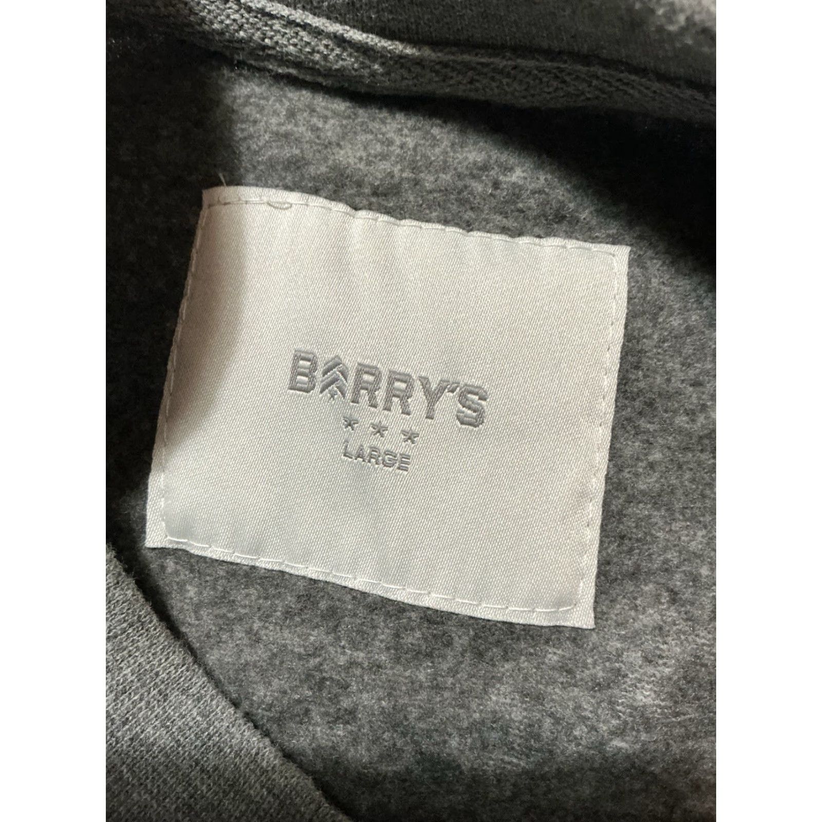 Vintage VINTAGE Barry’s Bootcamp Portland Gym Fitness Logo Gray Fleece Crewneck Sweatshirt Sz. L Mens Pullover 50 Chest 29 Length Size US L / EU 52-54 / 3 - 6 Thumbnail