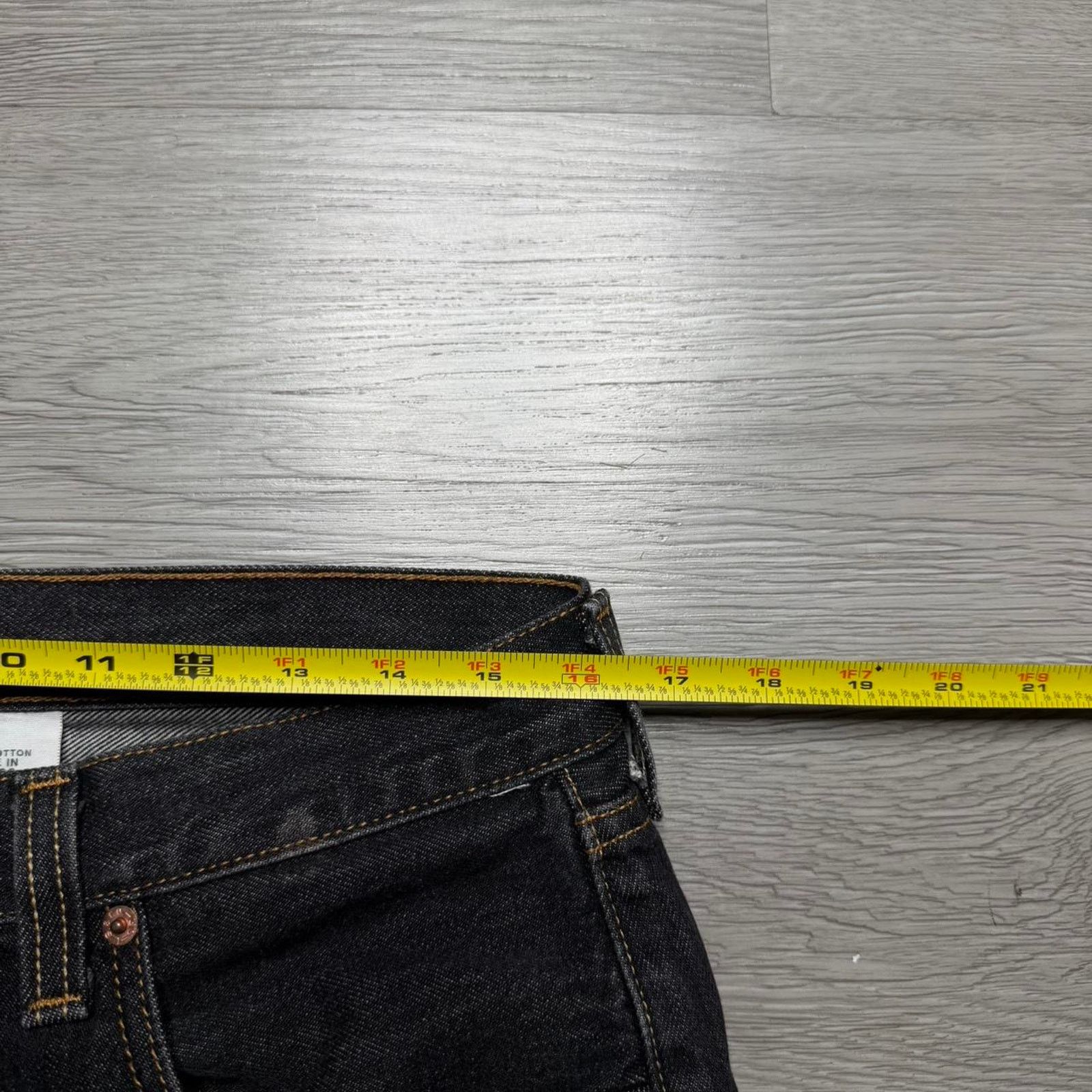 Levi's × Vintage Vintage Y2K Levi’s 501 Button Fly Straight Leg Denim Jeans Size US 33 - 4 Thumbnail