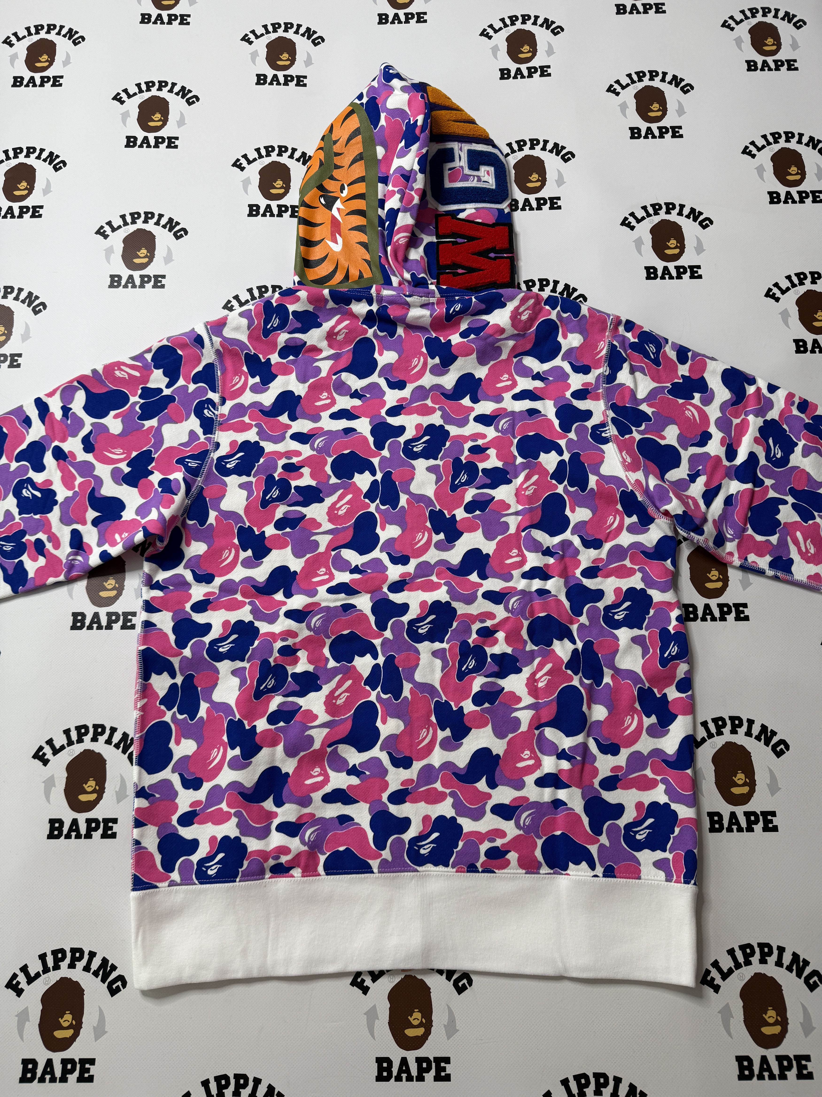 Bape BAPE STORE GUANGZHOU SHARK FULL ZIP HOODIE (2025) Size US XL / EU 56 / 4 - 7 Thumbnail
