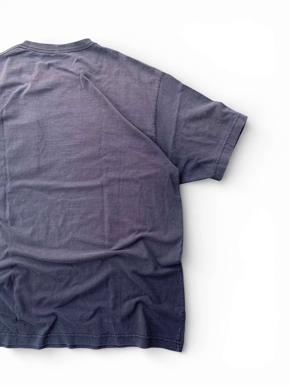 Carhartt Vintage Carhartt Pocket T-Shirt Black Faded Workwear Tee Size US L / EU 52-54 / 3 - 8 Thumbnail