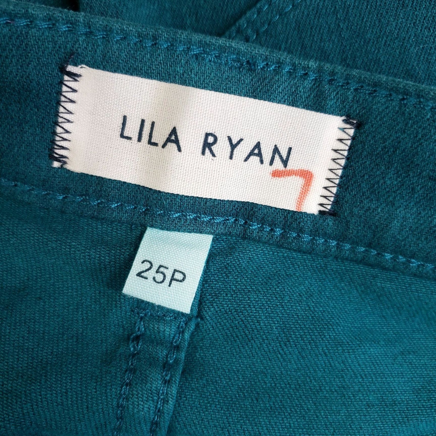Vintage Lila Ryan Womens Dorianna Skinny Jeans Sz 25P Teal Green Rolled Hem Low Rise Jeans Skinny Womens 25P Green 68% Cotton 29% Rayon 3% Spandex Vintage No Size 42" / US 20 - 5 Thumbnail