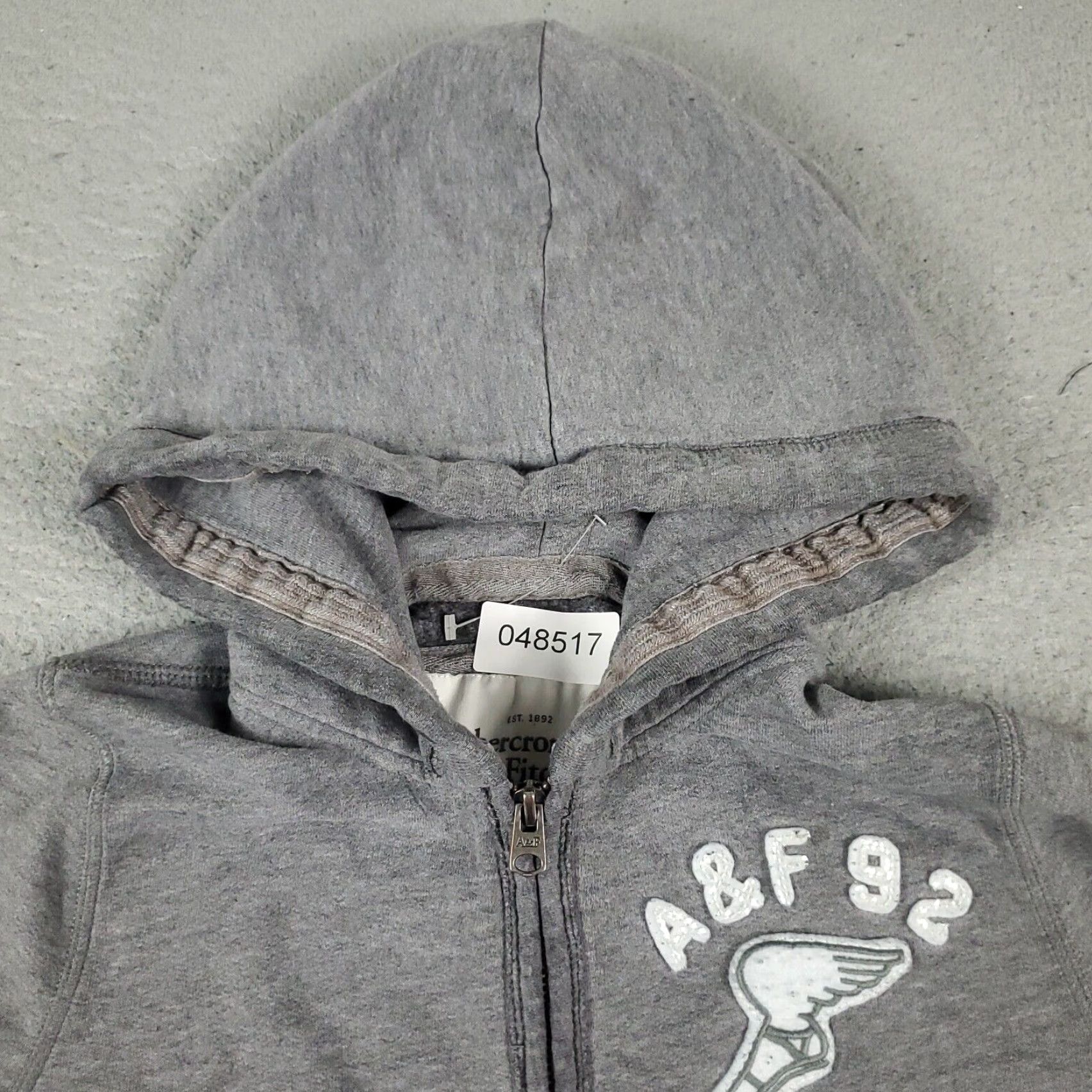 Abercrombie & Fitch VINTAGE Abercrombie & Fitch Womens Sweater Full Zip Hoodie Casual Medium Gray Knit Modern Ladies Size M / US 6-8 / IT 42-44 - 2 Thumbnail