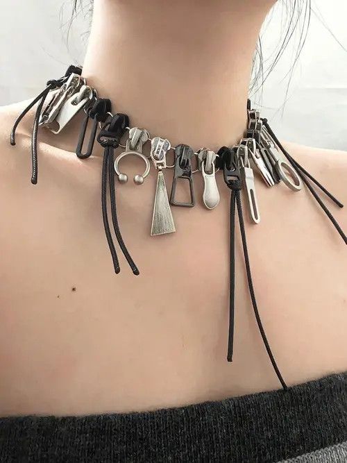 Other Crazy STEAL! Y2K Chains Necklace Chain Size ONE SIZE - 2 Thumbnail