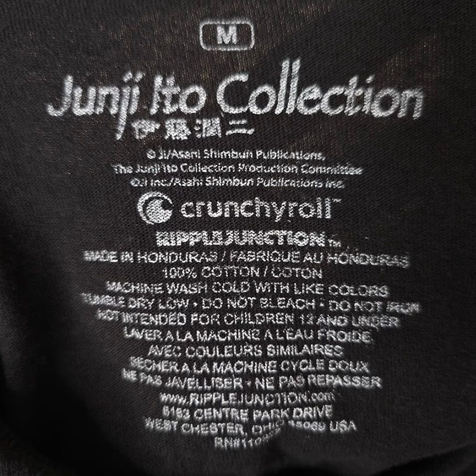 Ripple Junction Junji Ito T Shirt Mens Size Medium Black The Groaning Drain Crunchyroll Manga Tomie Size US M / EU 48-50 / 2 - 7 Thumbnail