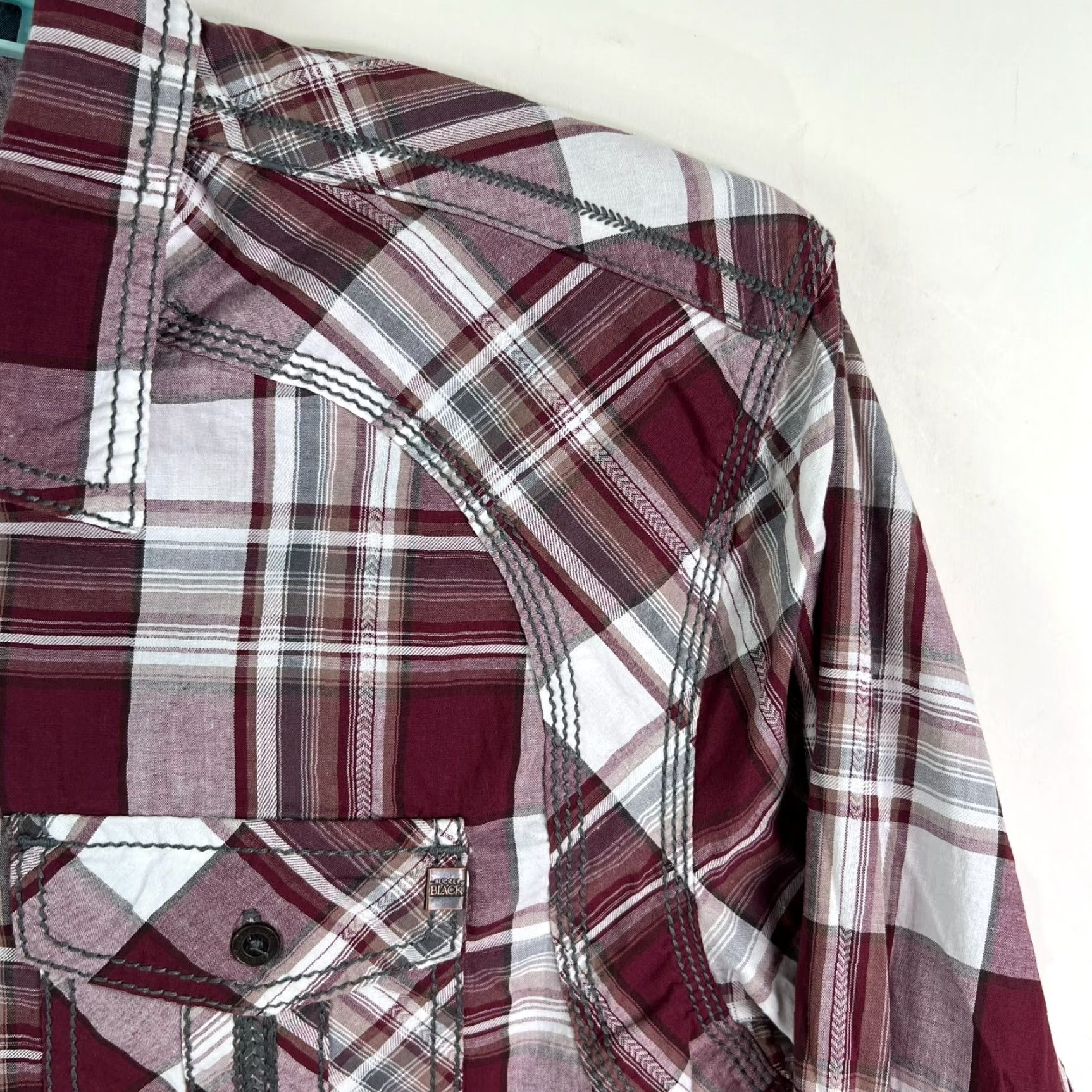 Buckle Black Buckle Black Long Sleeve Plaid Tailored Fit Shirt Mens 2XL Maroon Buckle Black Shirt Men 2XL Plaid Tailored Fit Button-Up Casual Western Modern Size US XXL / EU 58 / 5 - 2 Thumbnail