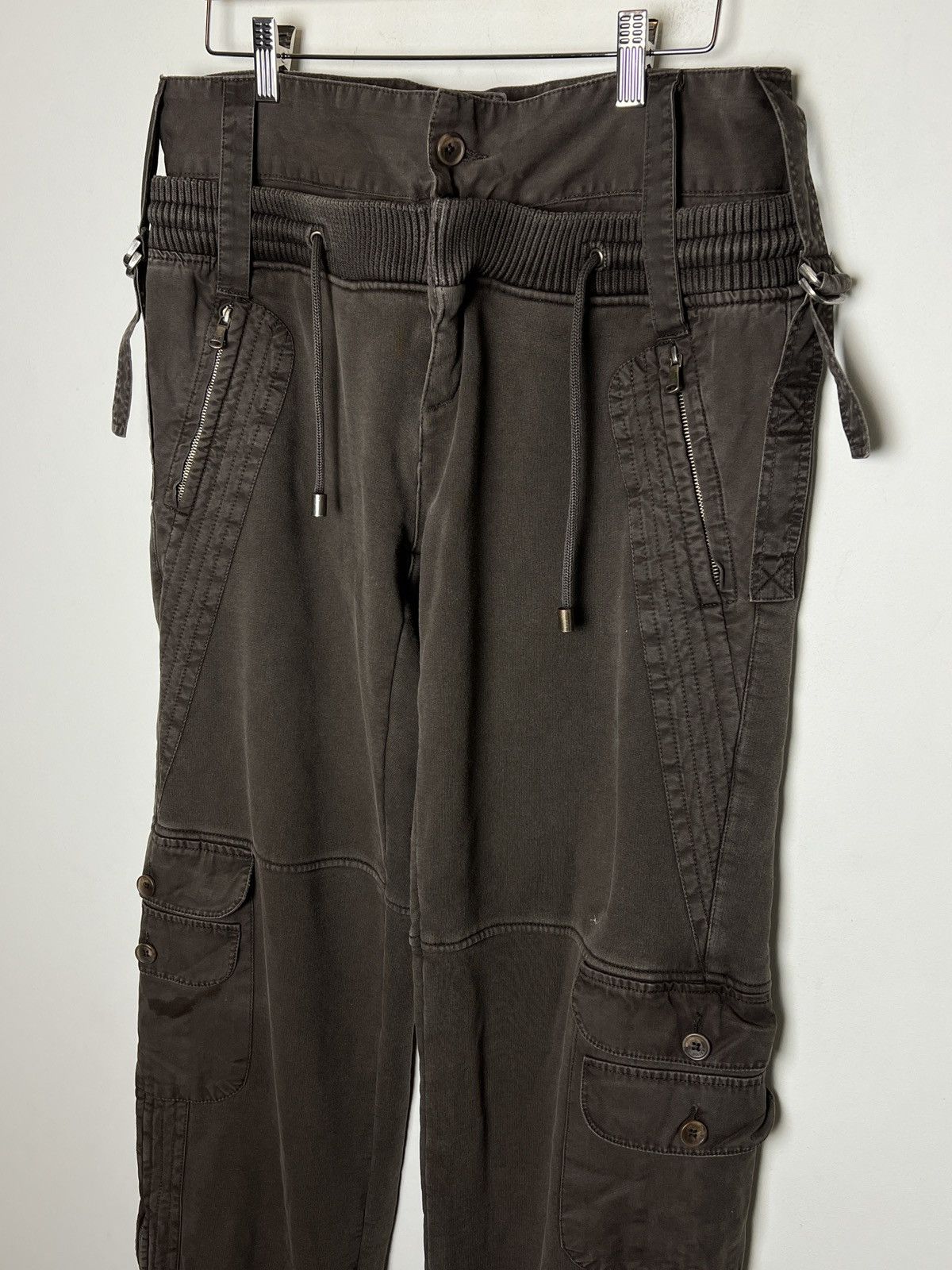 Dolce & Gabbana dolce&gabbana y2k multipocket double waist cargo sweatpants Size US 32 / EU 48 - 4 Thumbnail