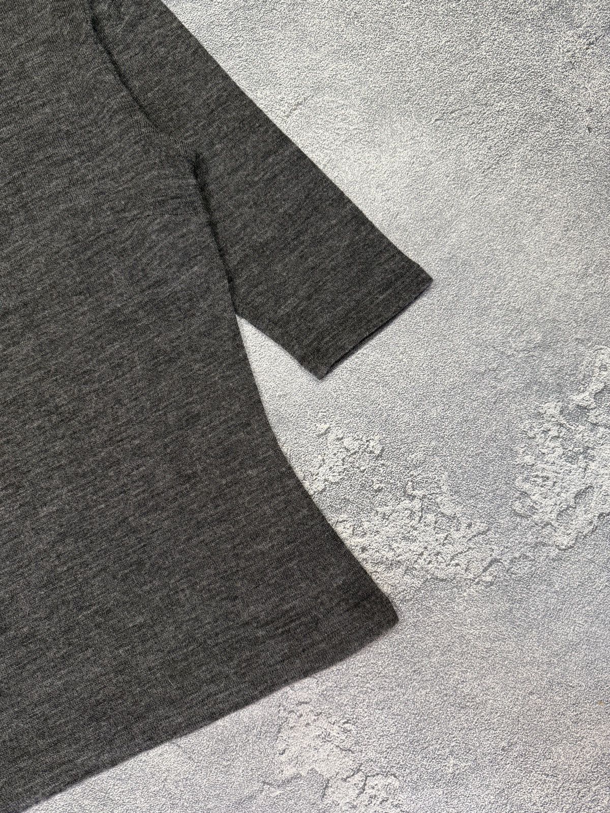 Designer × Dolce & Gabbana DOLCE&GABBANA VINTAGE WOOL T-Shirt Size M / US 6-8 / IT 42-44 - 4 Thumbnail