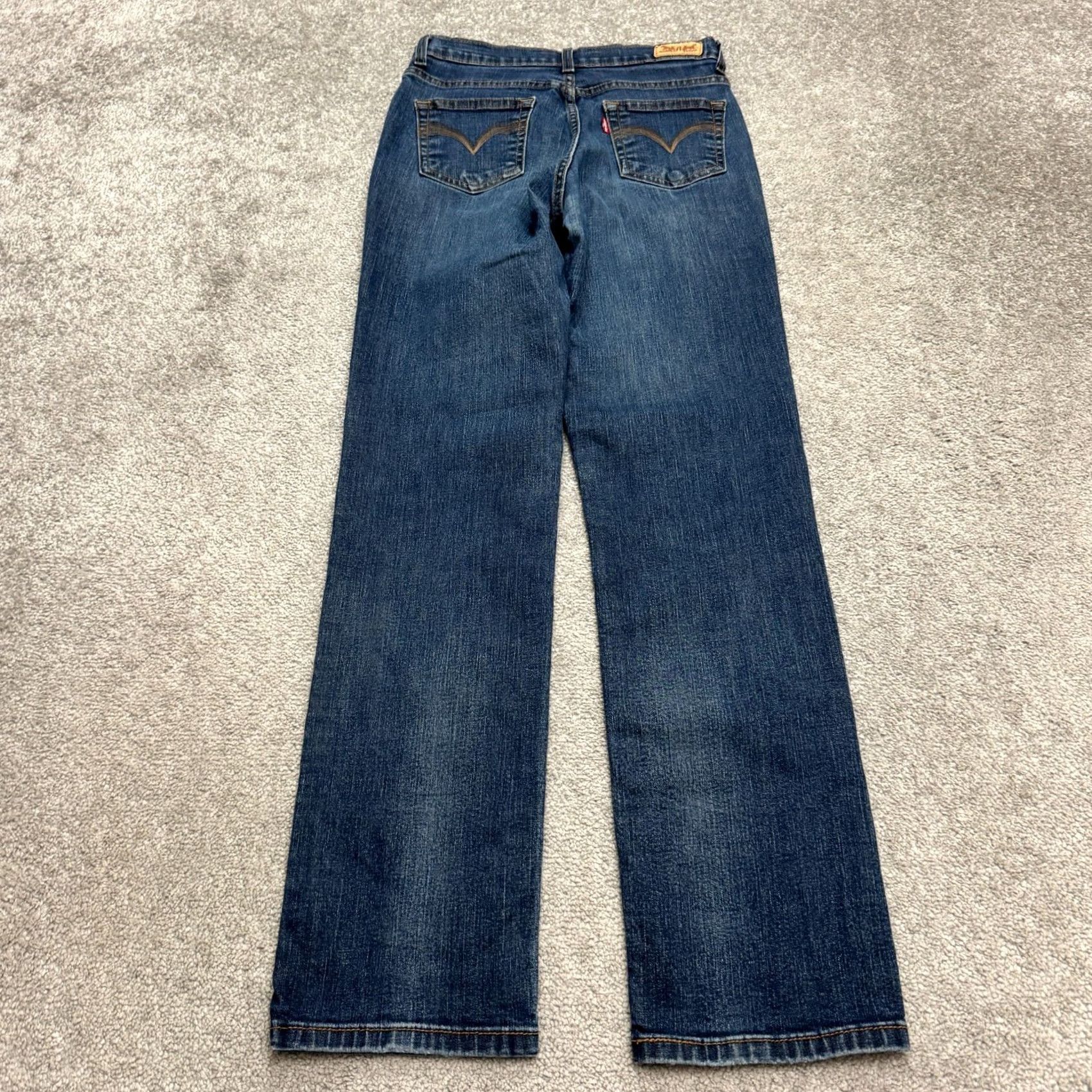 Levi's Levis 512 Slim Straight Jeans Blue Medium Wash 6 Women Denim 27in Waist 31in Inseam - 5-Pocket Button Zip Size 28" / US 6 / IT 42 - 2 Thumbnail