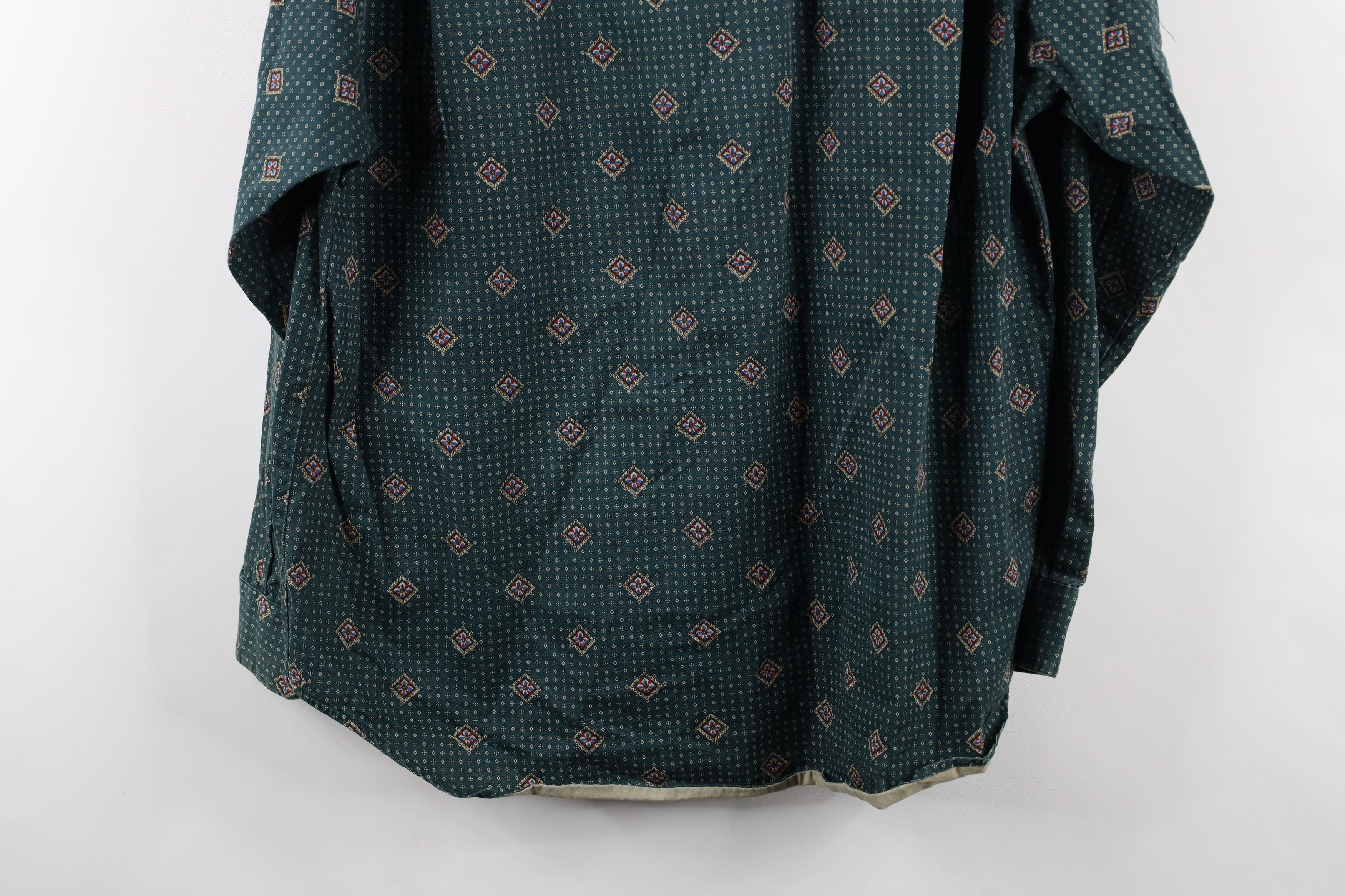 Vintage Vintage 90s Streetwear Geometric Collared Button Down Shirt Size US L / EU 52-54 / 3 - 12 Thumbnail